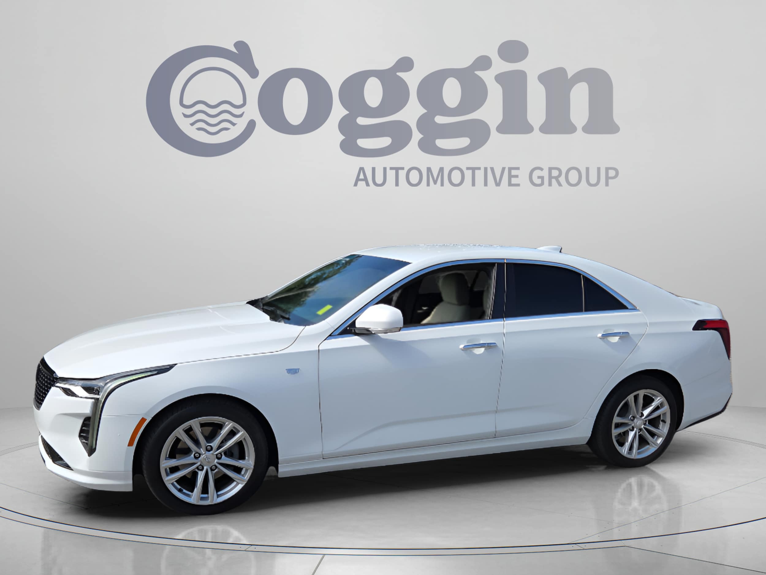 2025 Cadillac CT4