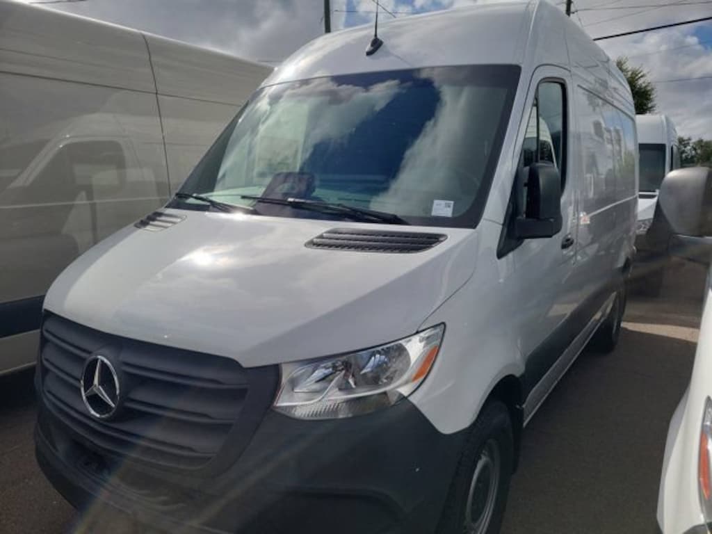 Used 2026 Mercedes-Benz Sprinter 2500 Standard Roof 4-Cyl Diesel Van