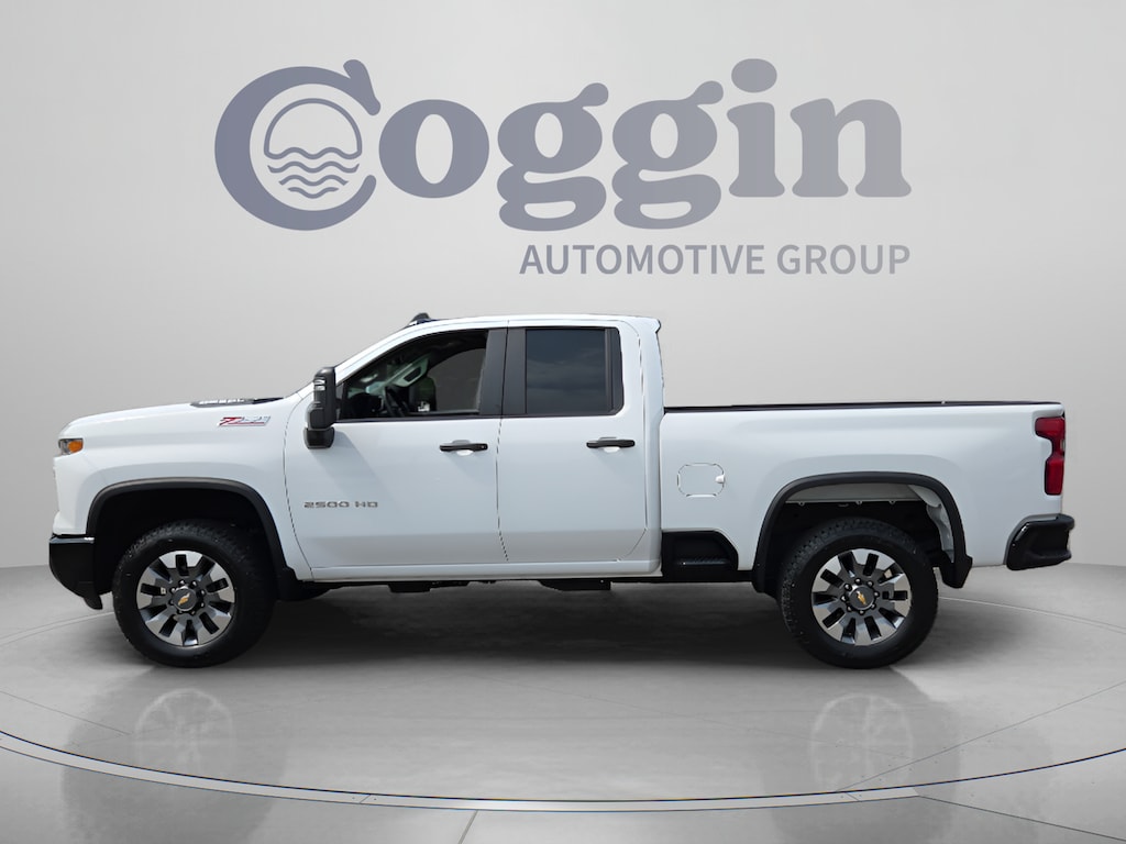 Used 2025 Chevrolet Silverado 2500 HD Custom Truck Double Cab