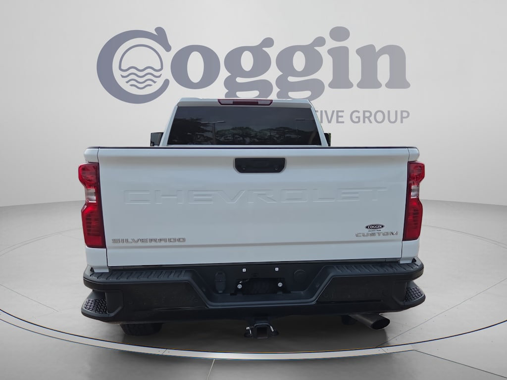 Used 2025 Chevrolet Silverado 2500 HD Custom Truck Double Cab