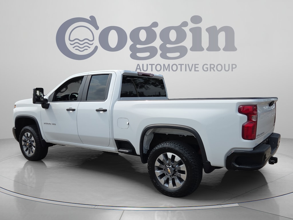 Used 2025 Chevrolet Silverado 2500 HD Custom Truck Double Cab