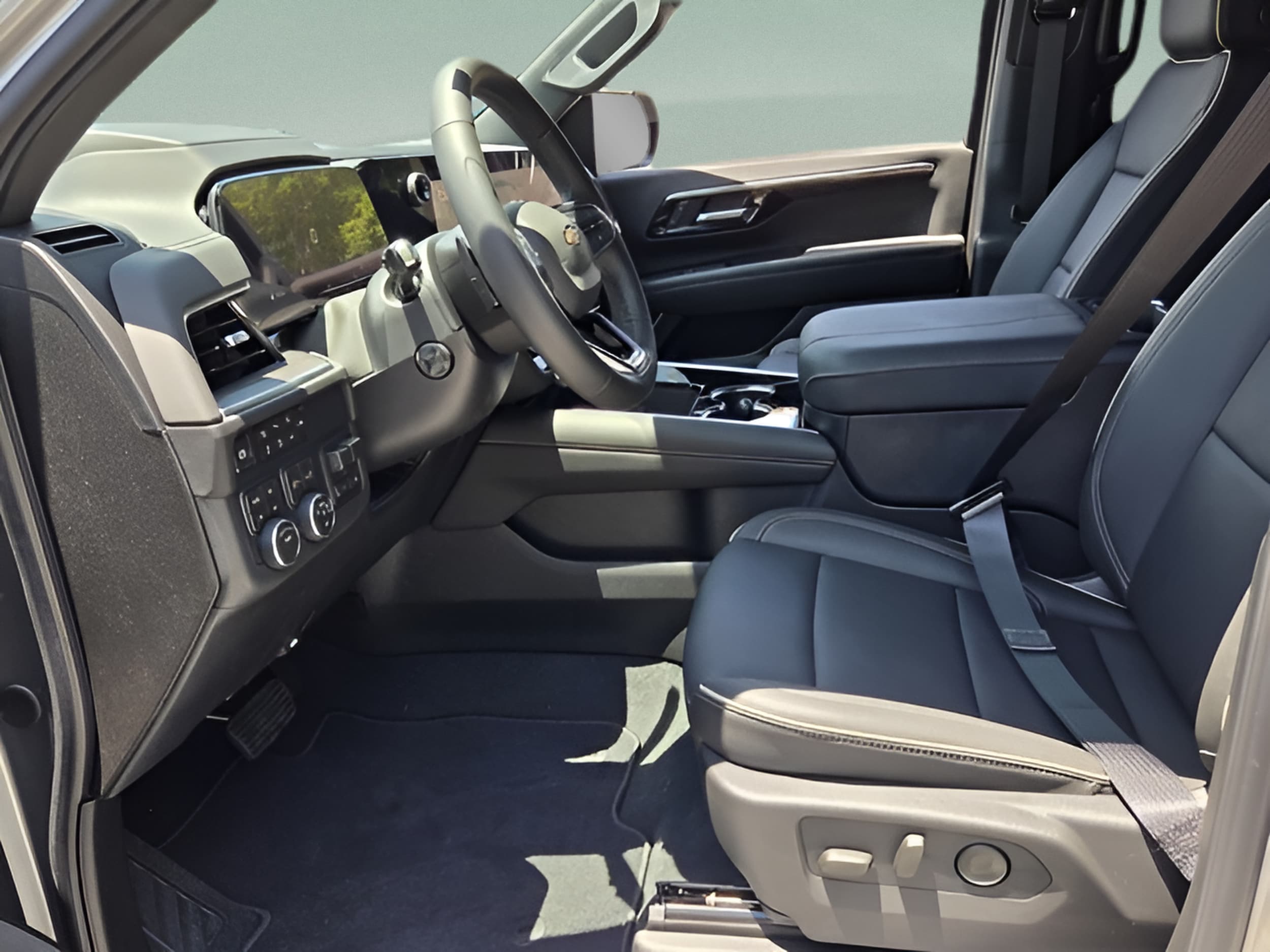 2026 Chevrolet Tahoe Premier - Photo 10