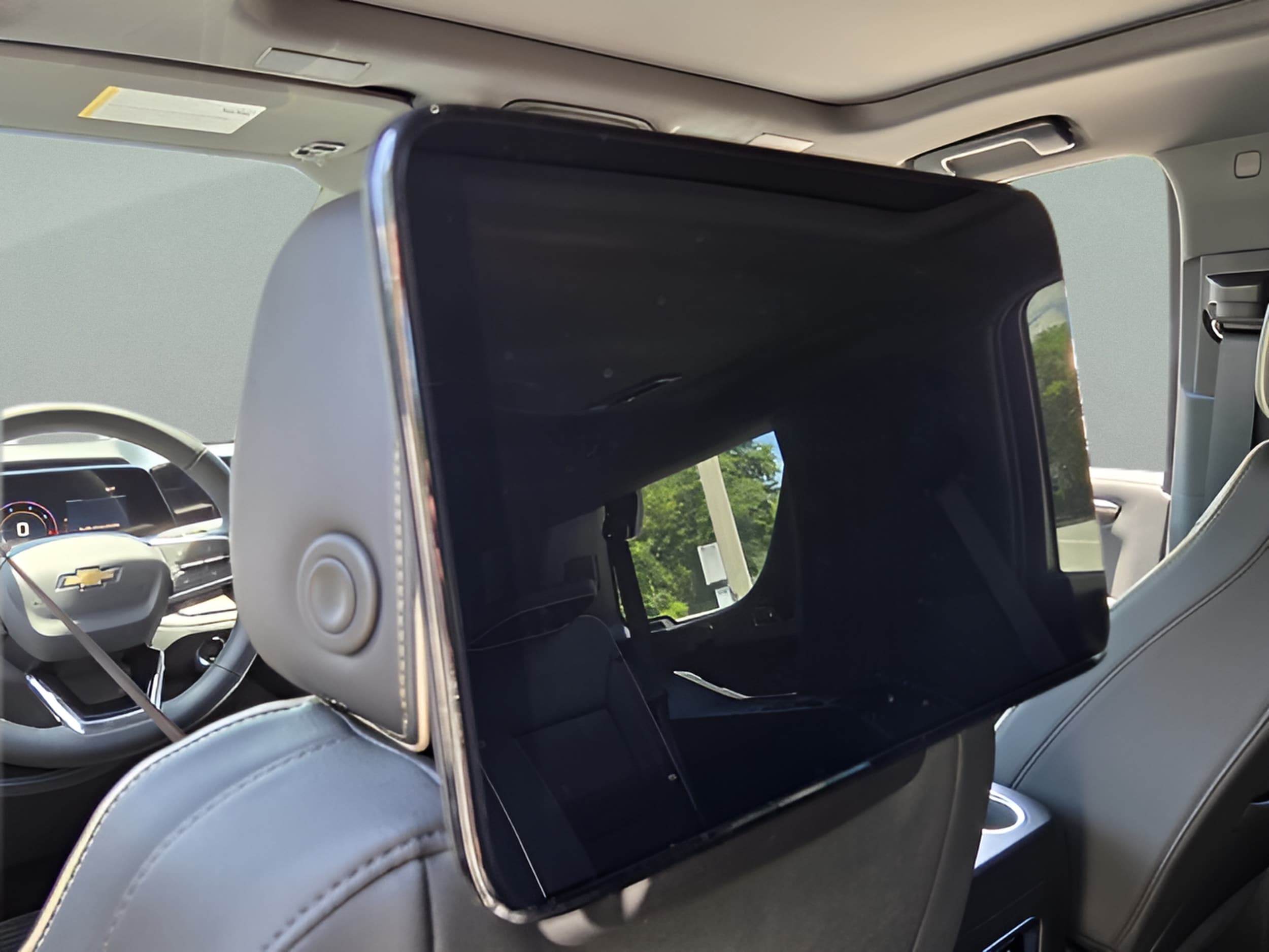 2026 Chevrolet Tahoe Premier - Photo 12