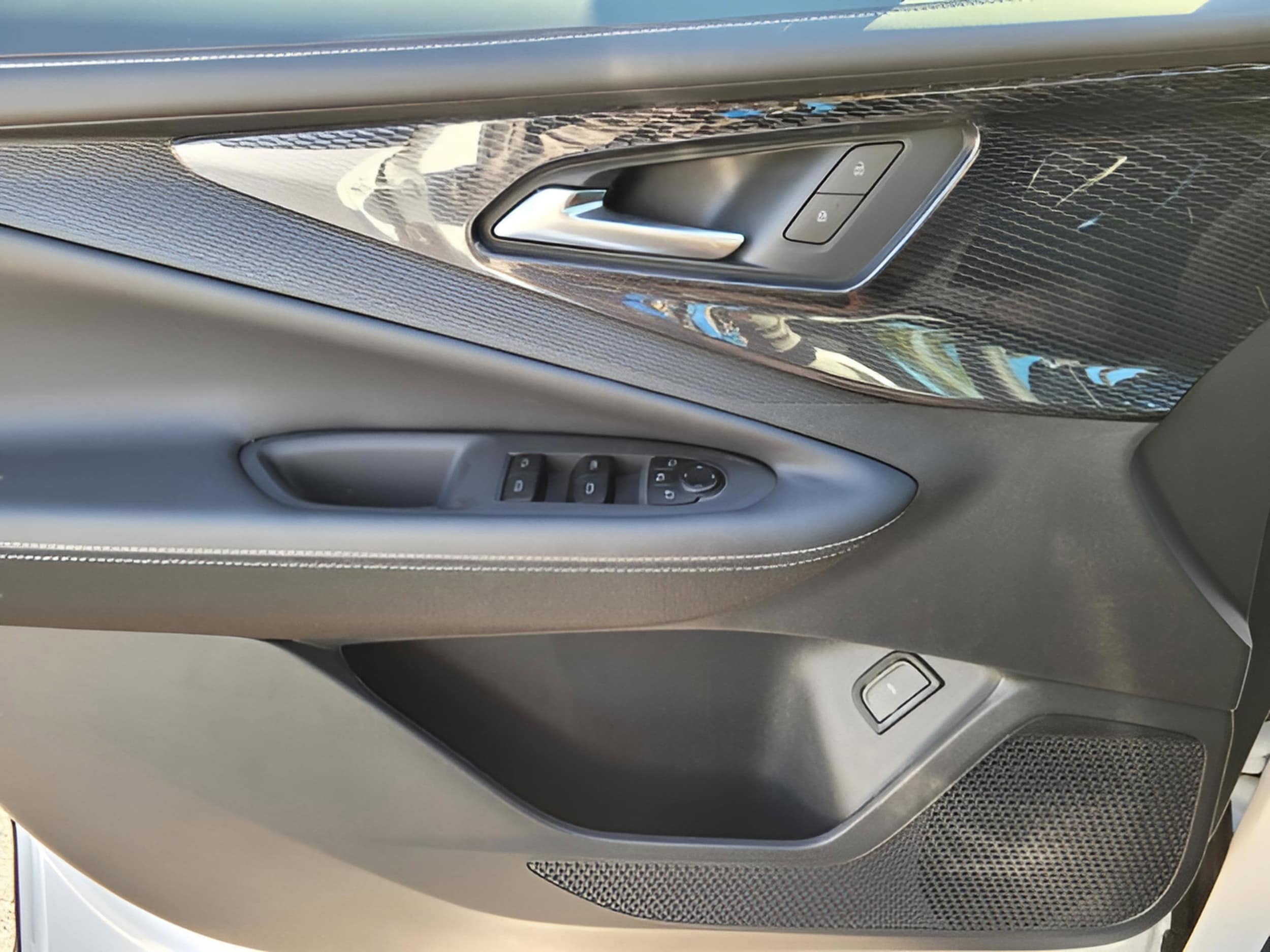 2026 Chevrolet Blazer EV LT - Photo 24