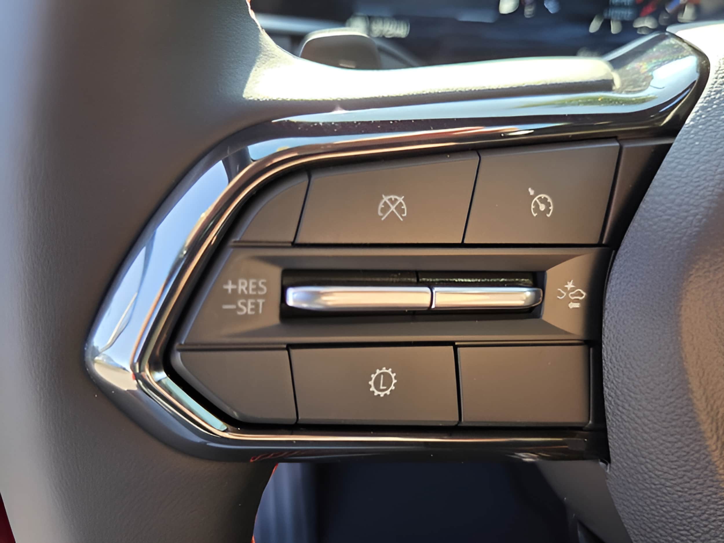 2027 Chevrolet Equinox RS - Photo 28