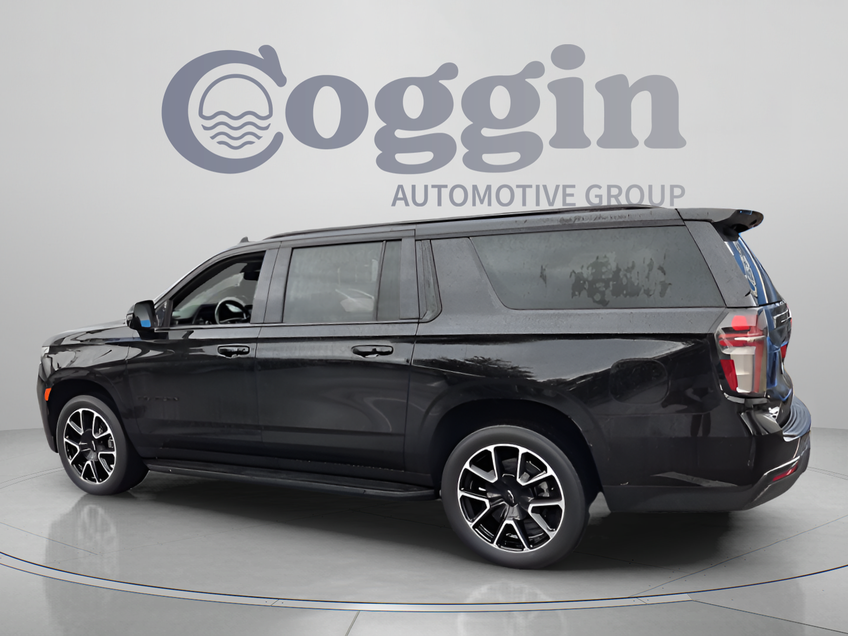 Used 2023 Chevrolet Suburban RST SUV