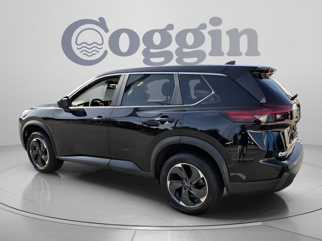 Used 2025 Nissan Rogue SV SUV