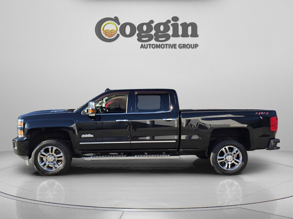 Used 2019 Chevrolet Silverado 2500 HD High Country Truck Crew Cab