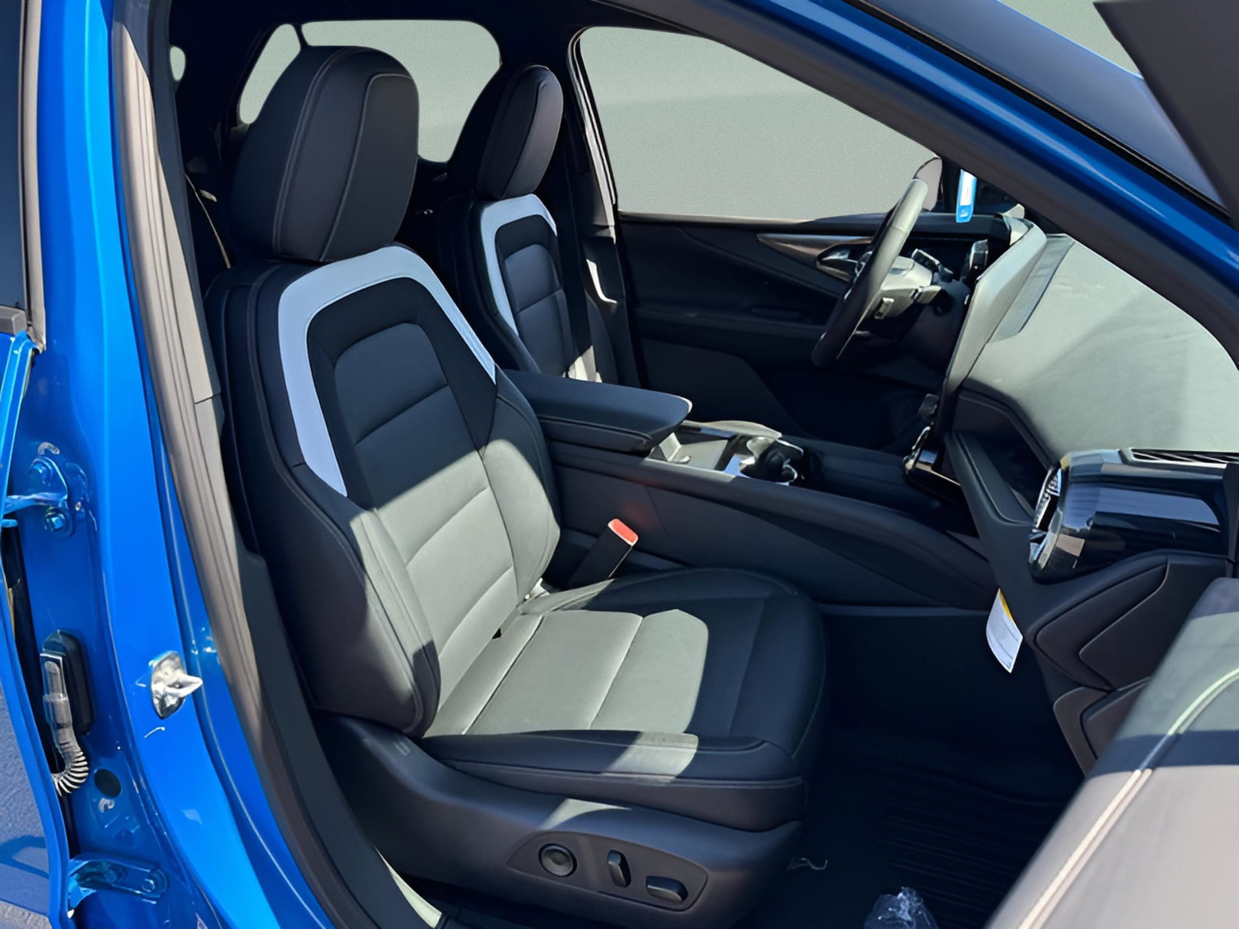 2026 Chevrolet Blazer EV LT - Photo 23