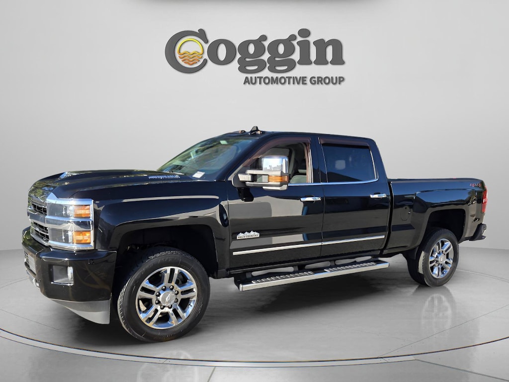 Used 2019 Chevrolet Silverado 2500 HD High Country Truck Crew Cab