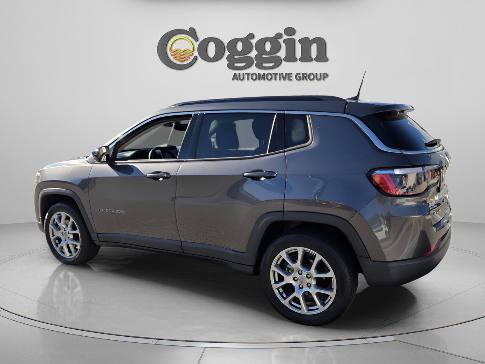 Used 2022 Jeep Compass Latitude Lux 4x4 SUV
