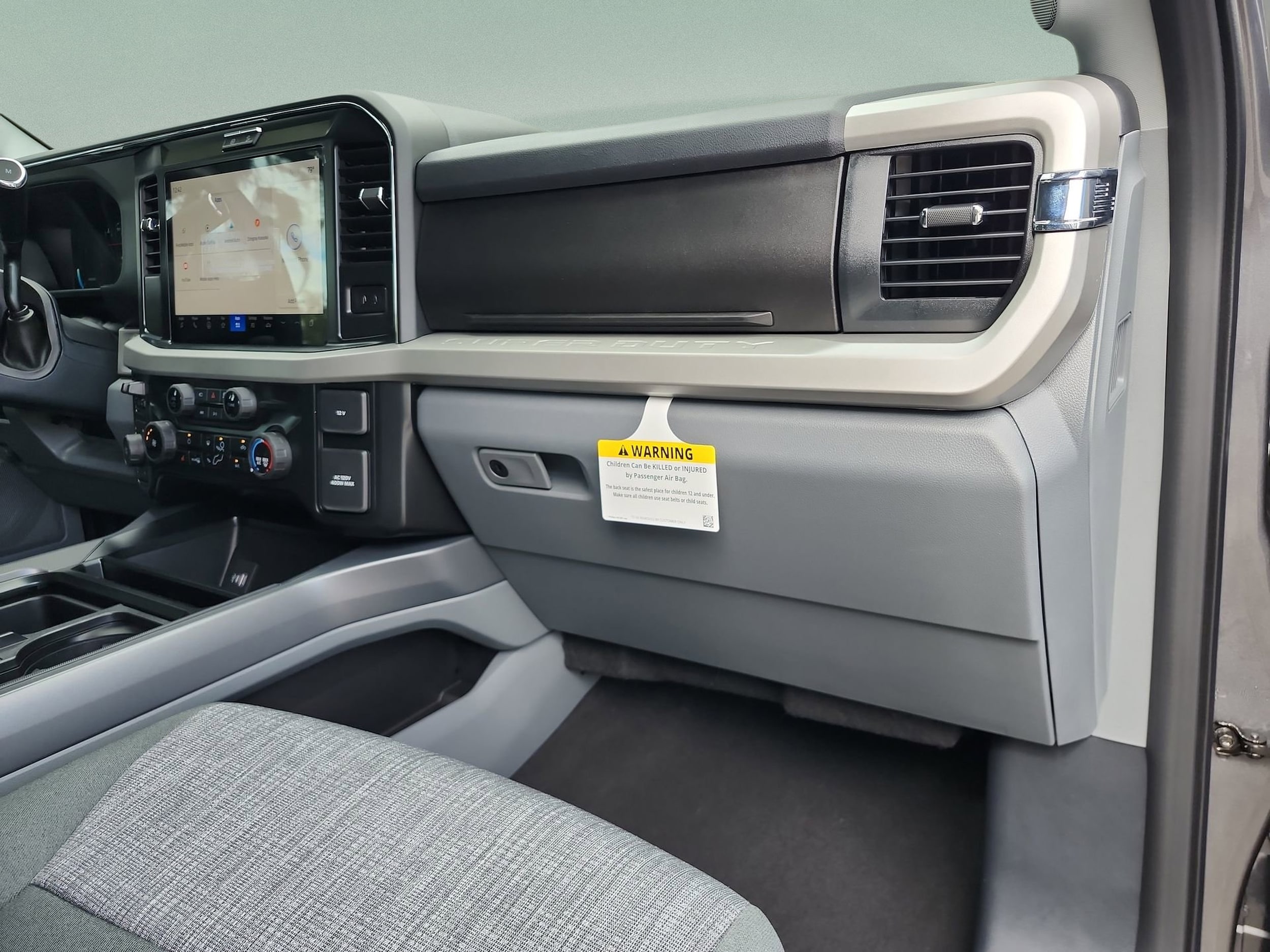 2026 Ford F-250 Super Duty XLT - Photo 14