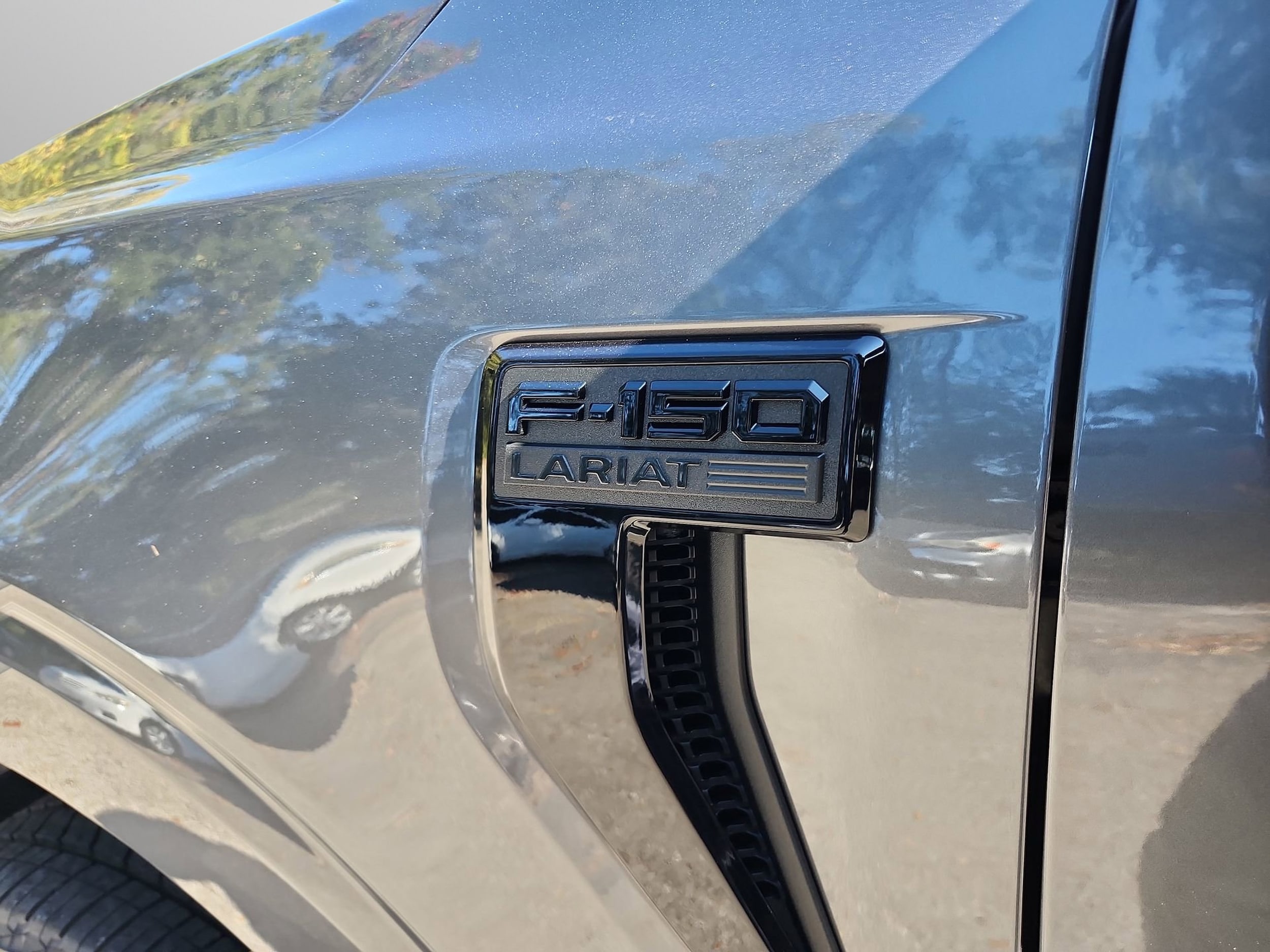 2025 Ford F-150 Lariat - Photo 27