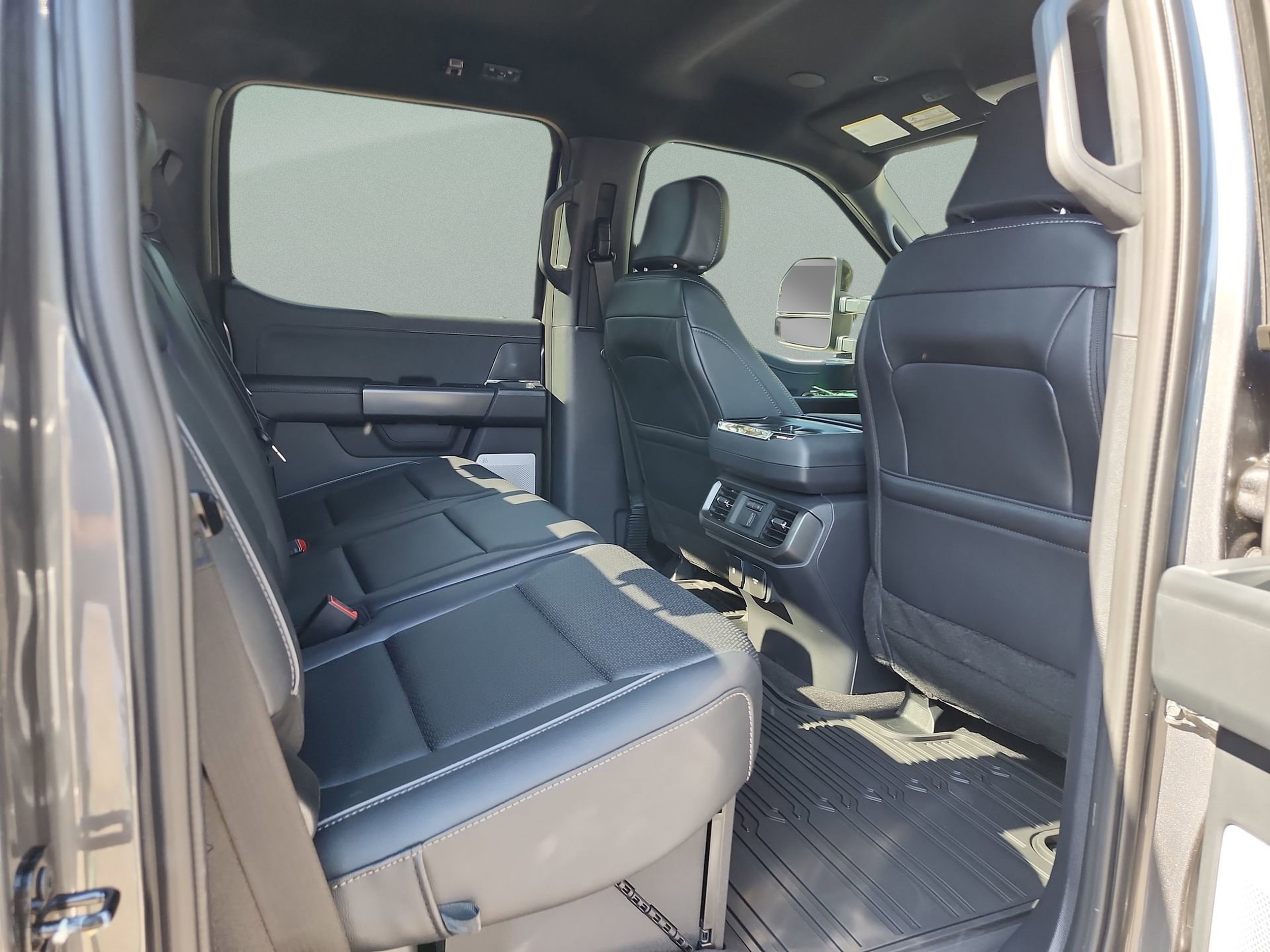 2025 Ford F-150 Lariat - Photo 24
