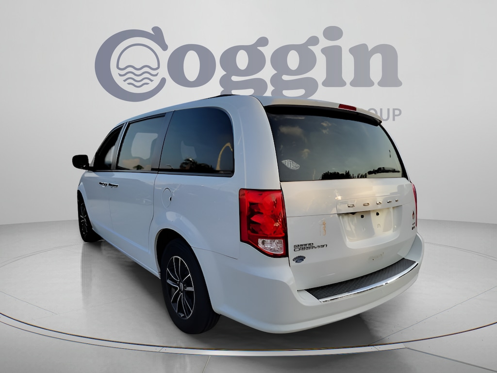 Used 2019 Dodge Grand Caravan GT Van Passenger Van