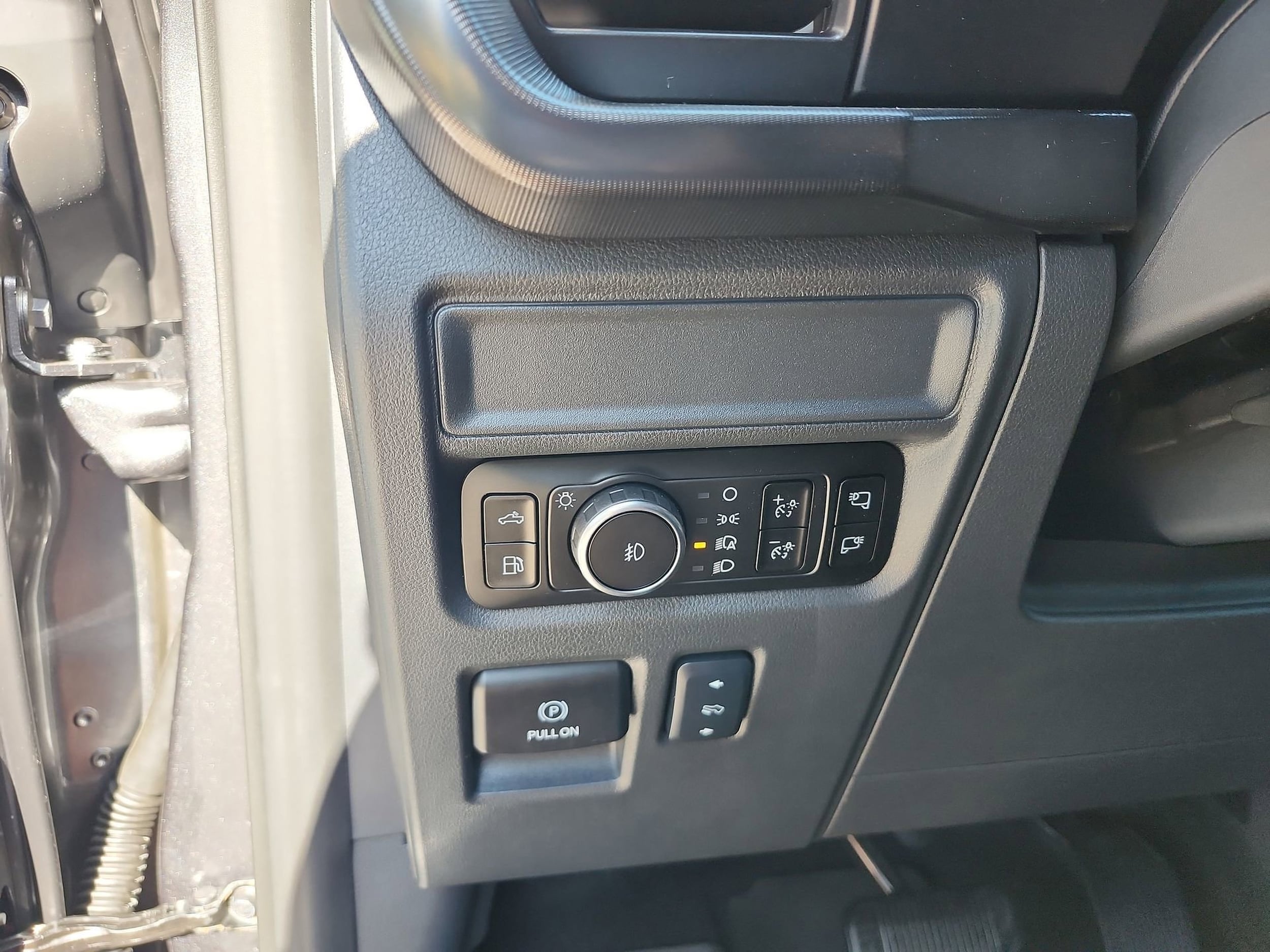 2025 Ford F-150 Lariat - Photo 19