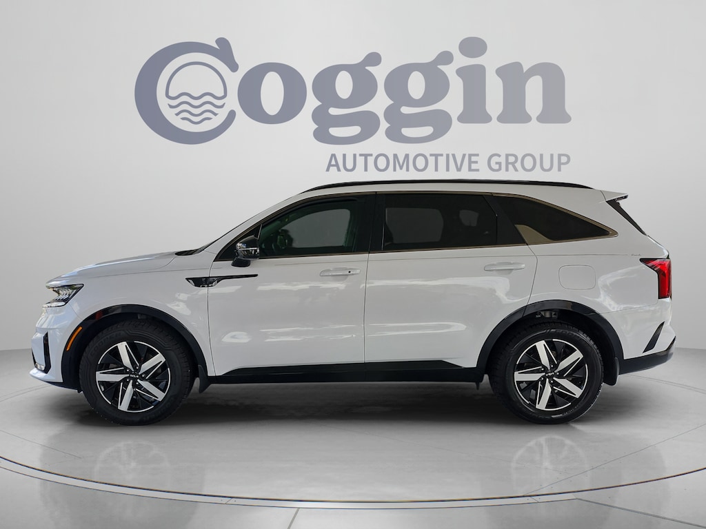 Certified 2022 Kia Sorento S SUV