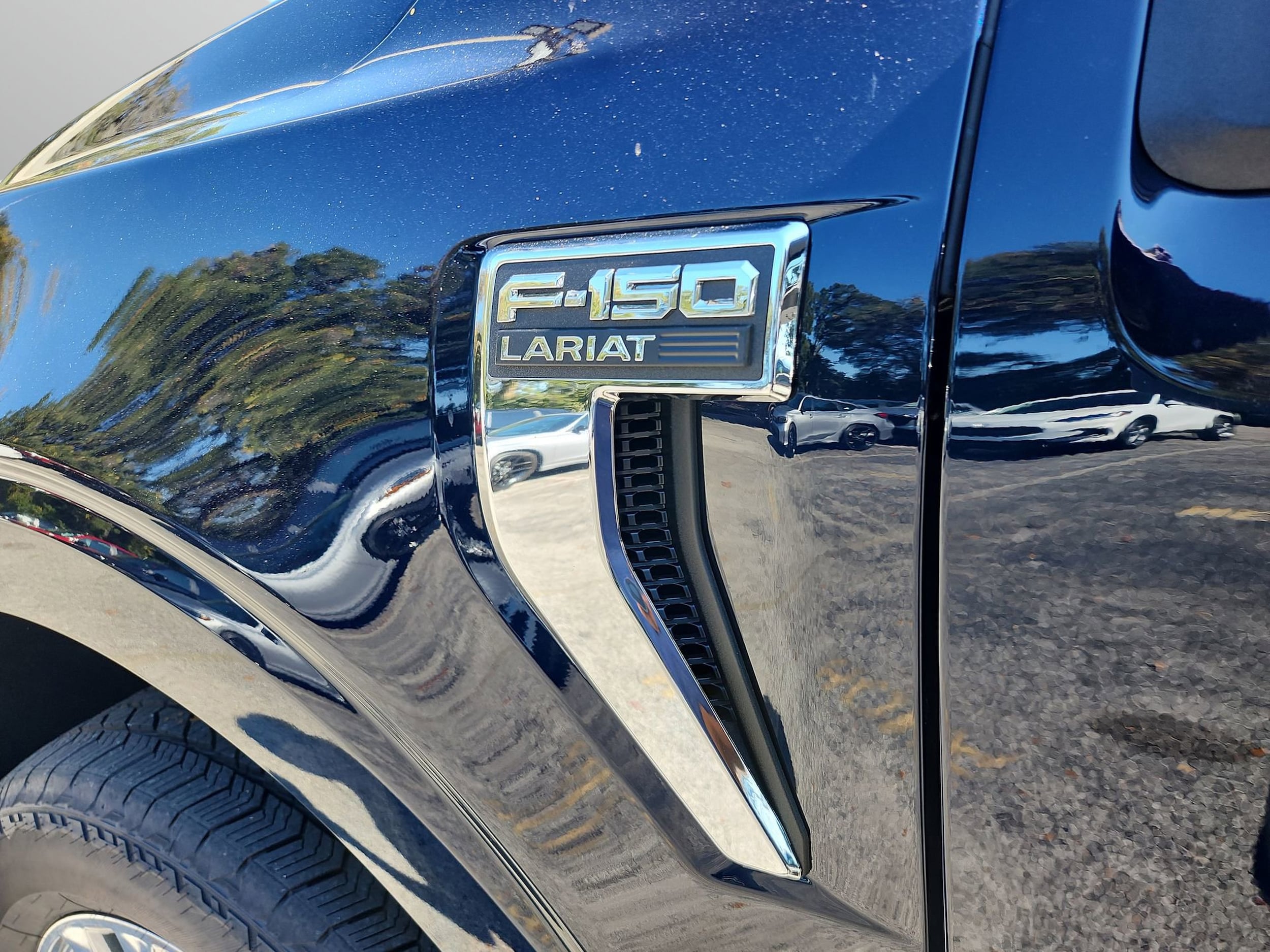 2025 Ford F-150 Lariat - Photo 26