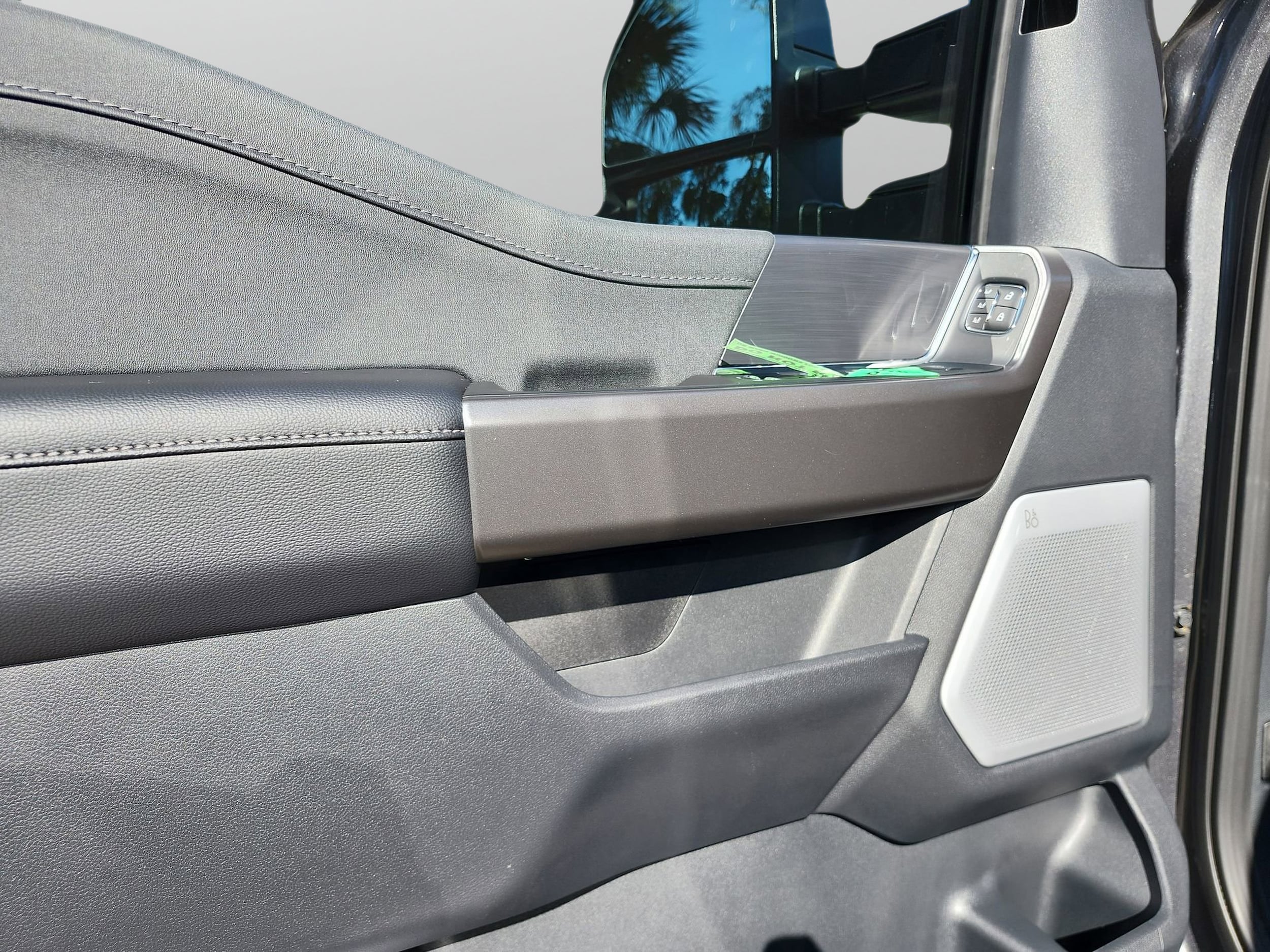 2025 Ford F-150 Lariat - Photo 22