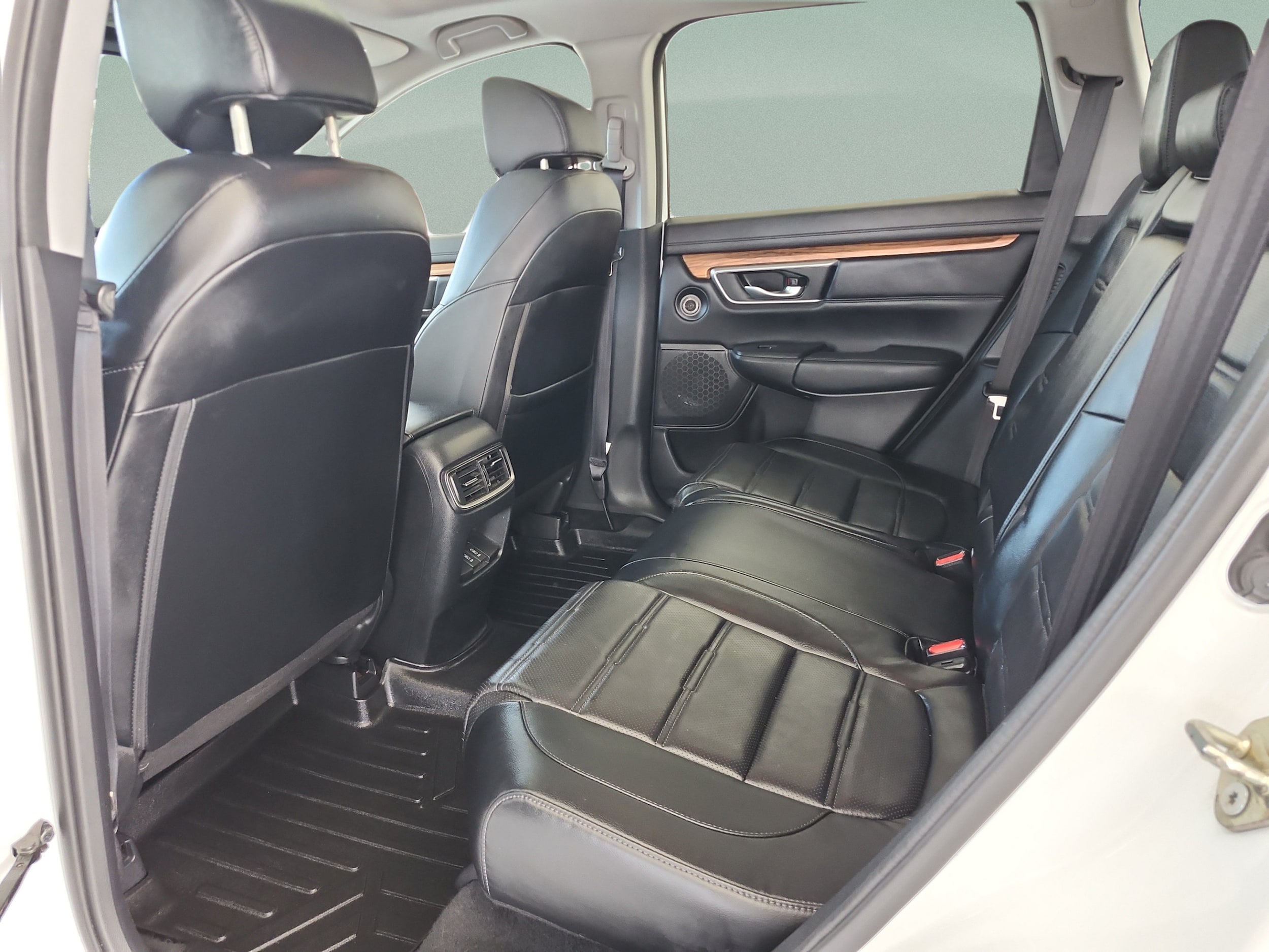 2020 Honda CR-V Touring - Photo 20