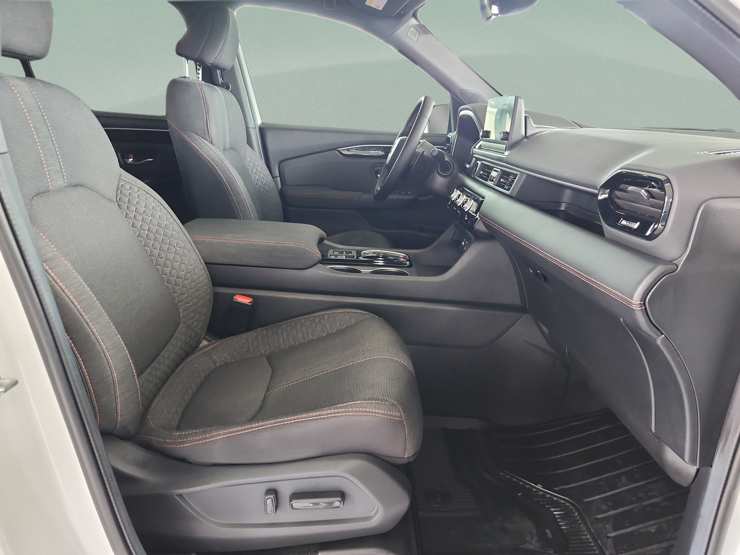 2024 Honda Pilot Sport - Photo 22