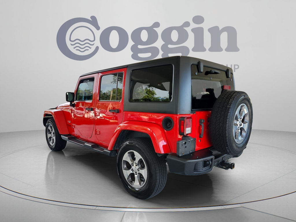Used 2017 Jeep Wrangler Unlimited Sahara Sahara 4x4