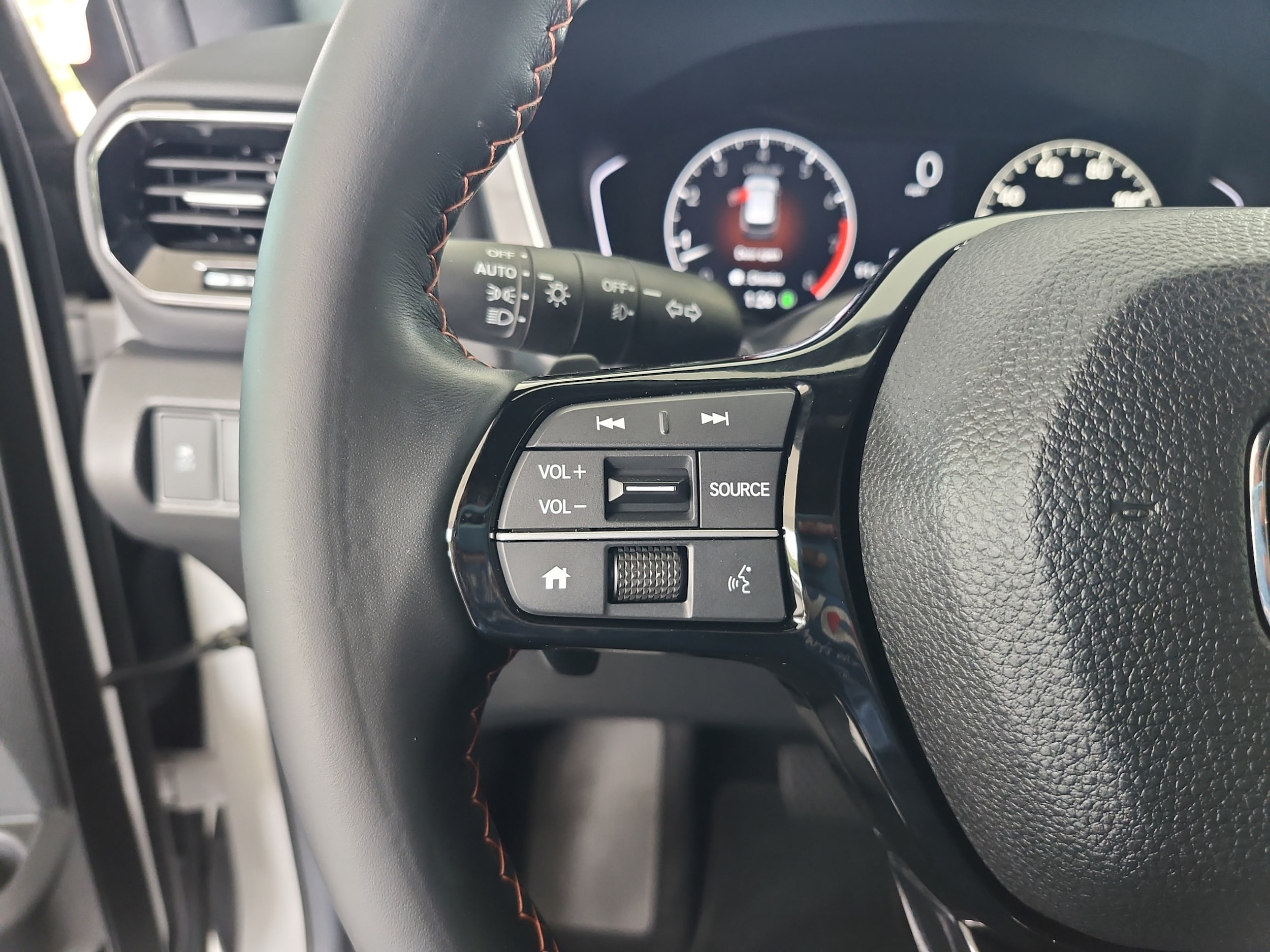 2024 Honda Pilot Sport - Photo 15