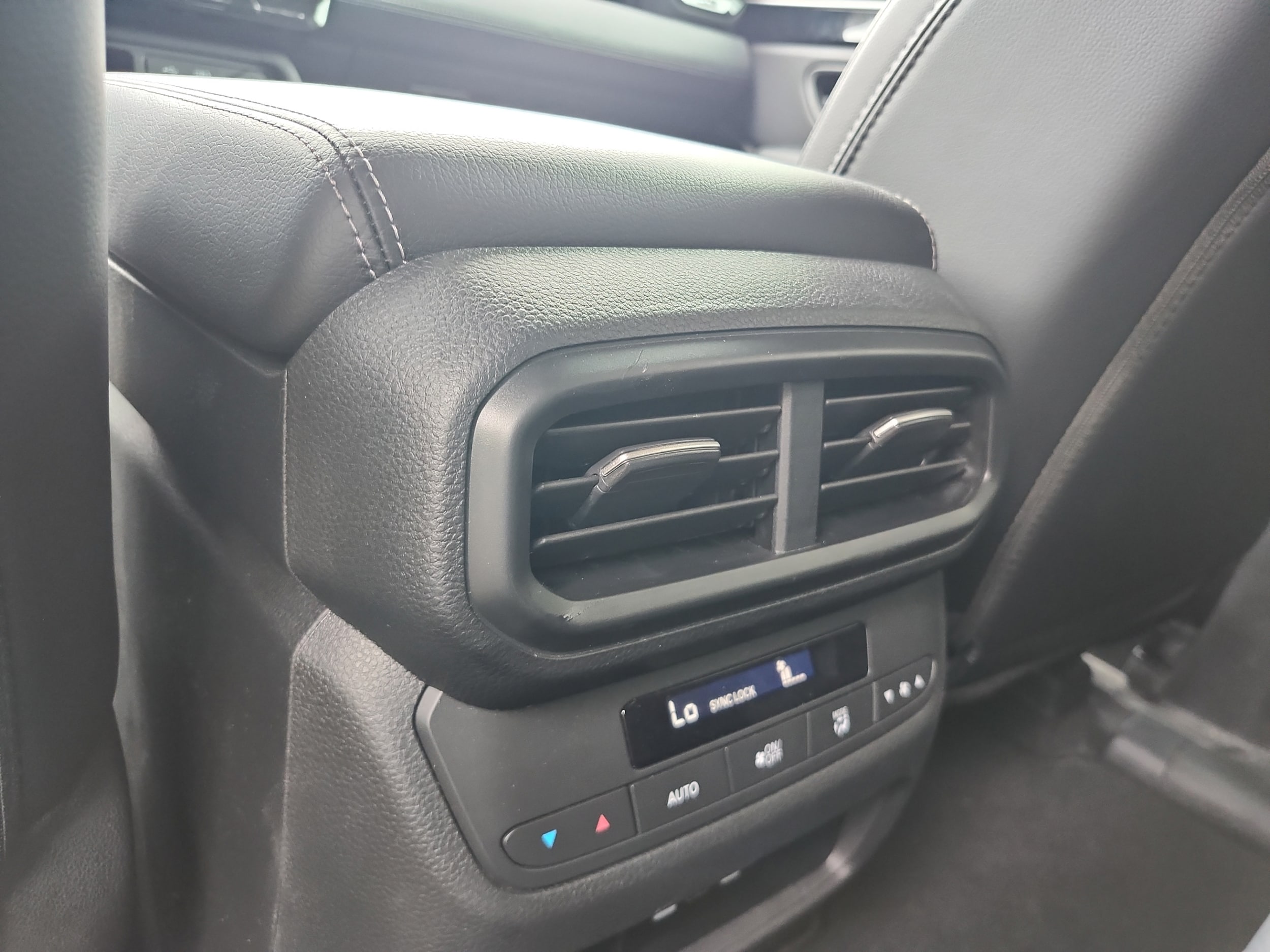 2025 Honda Pilot EX-L - Photo 20