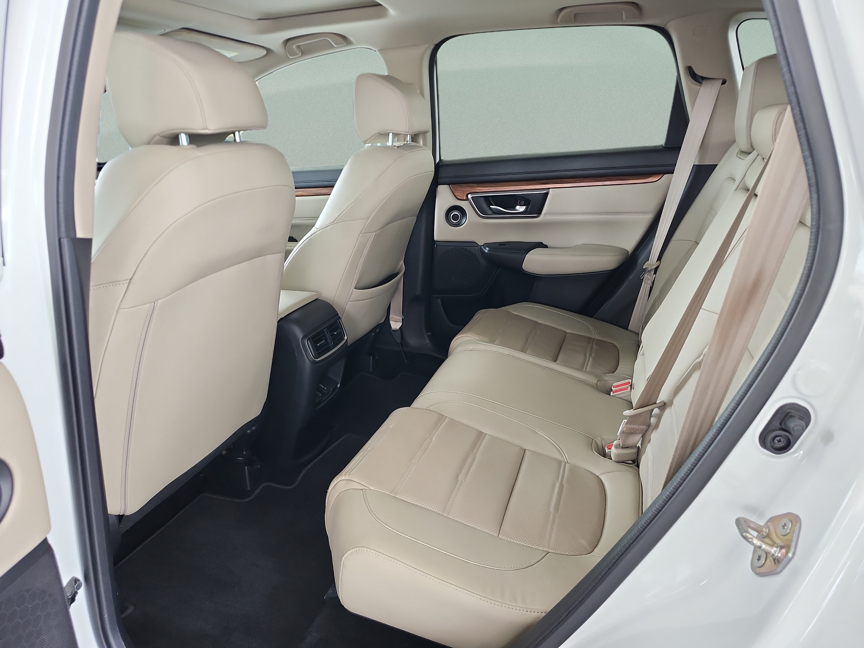 2019 Honda CR-V Touring - Photo 19