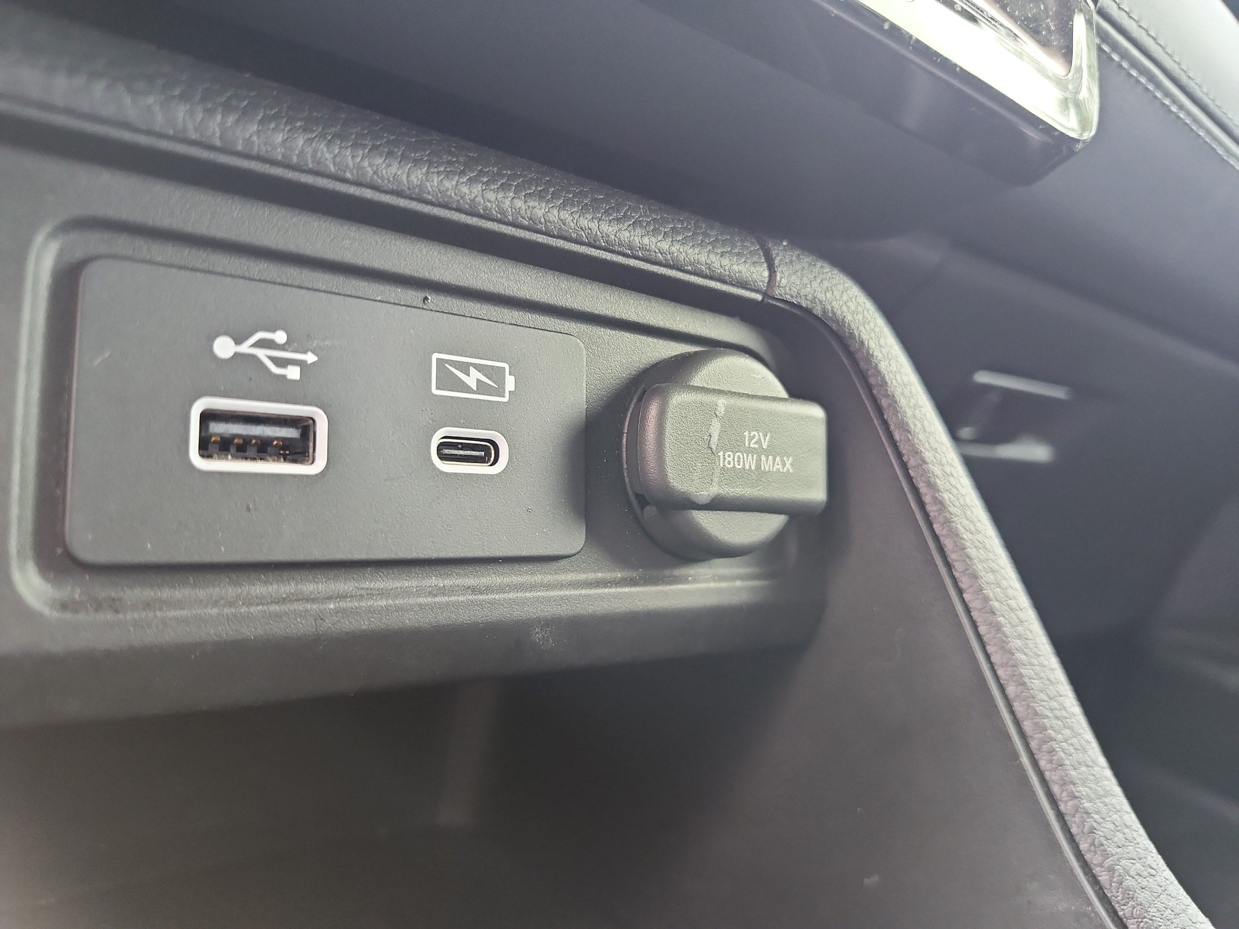 2025 Honda Pilot EX-L - Photo 28