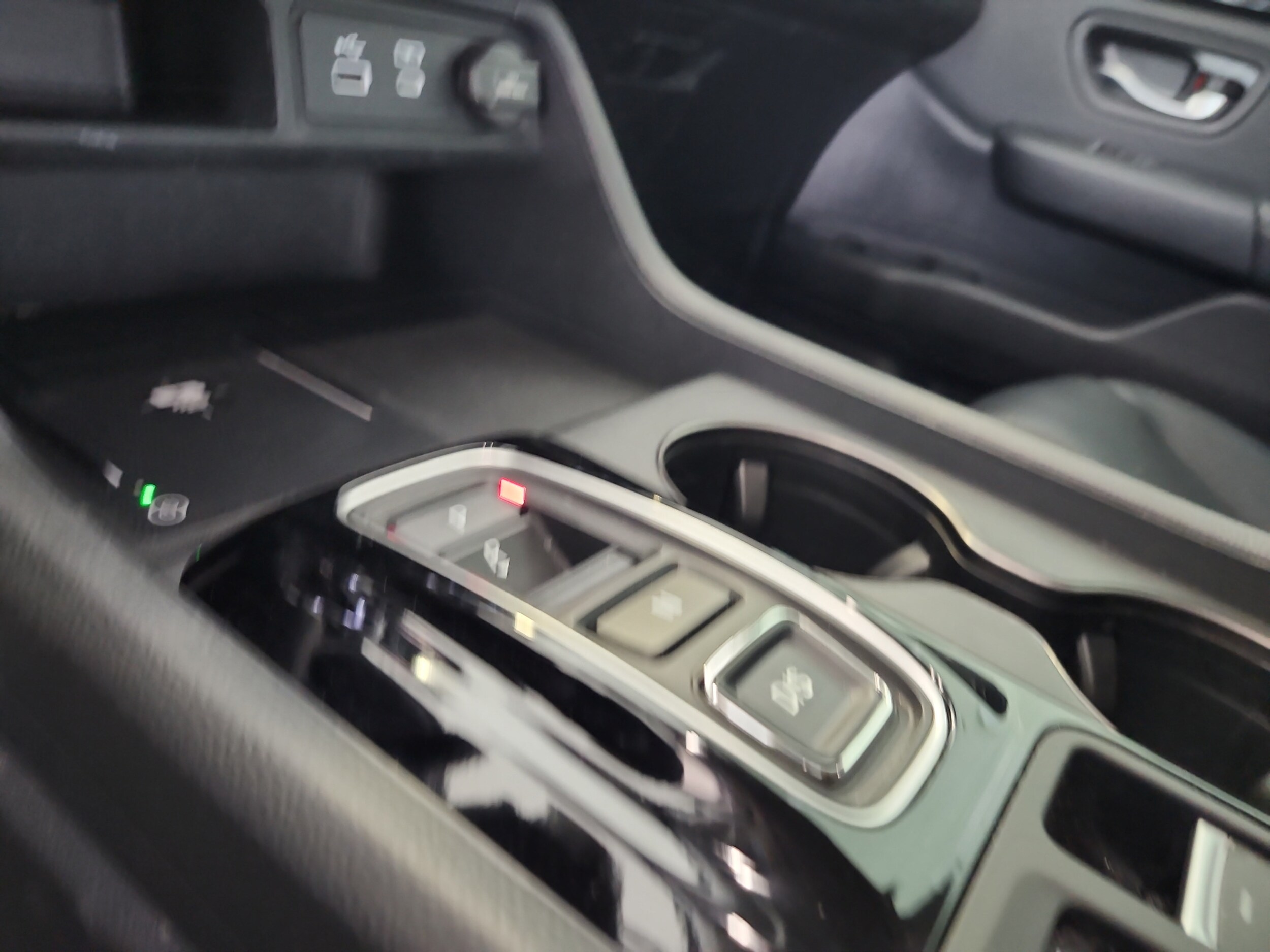 2025 Honda Pilot EX-L - Photo 15