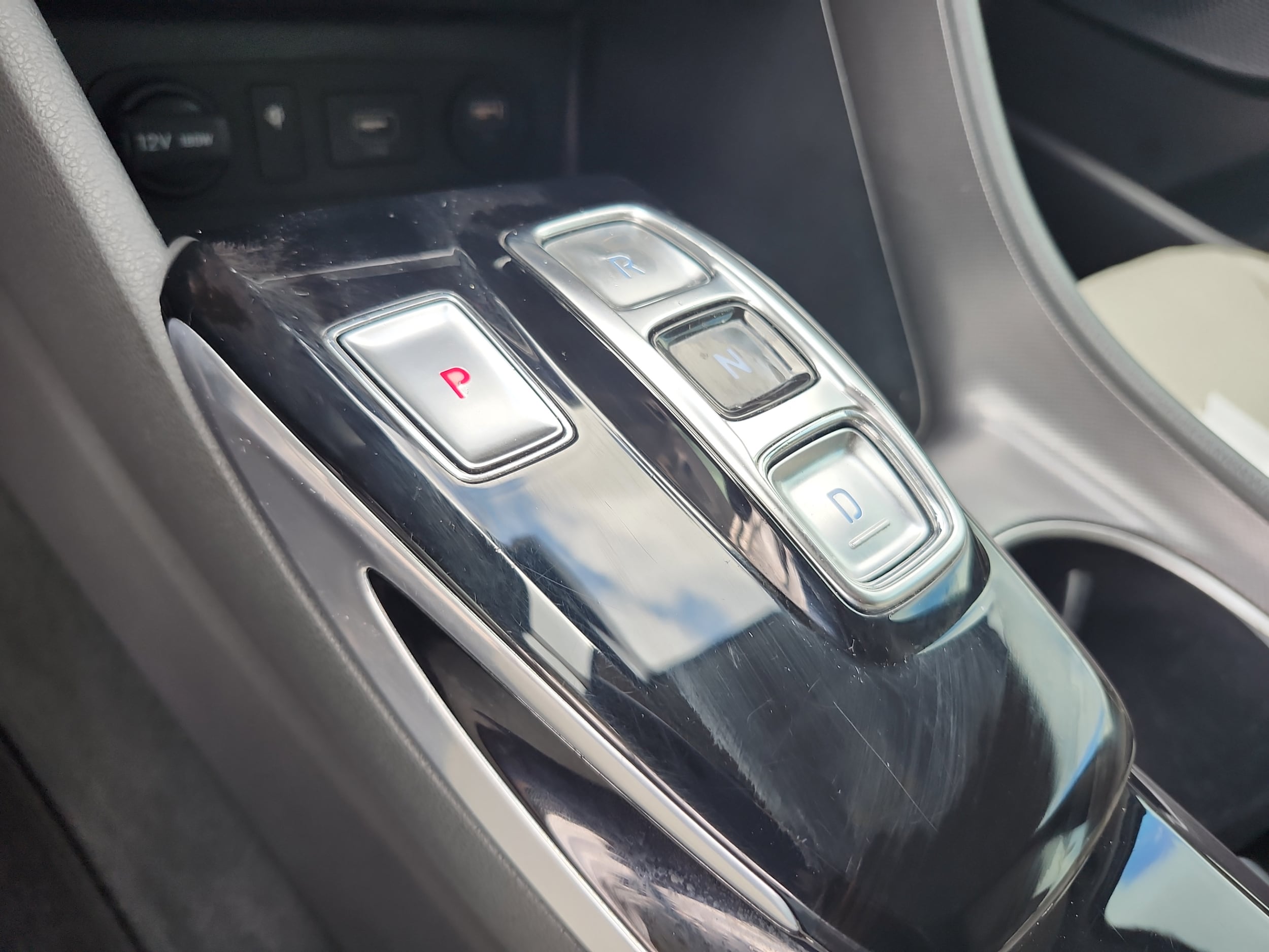 2022 Hyundai Sonata Limited - Photo 13