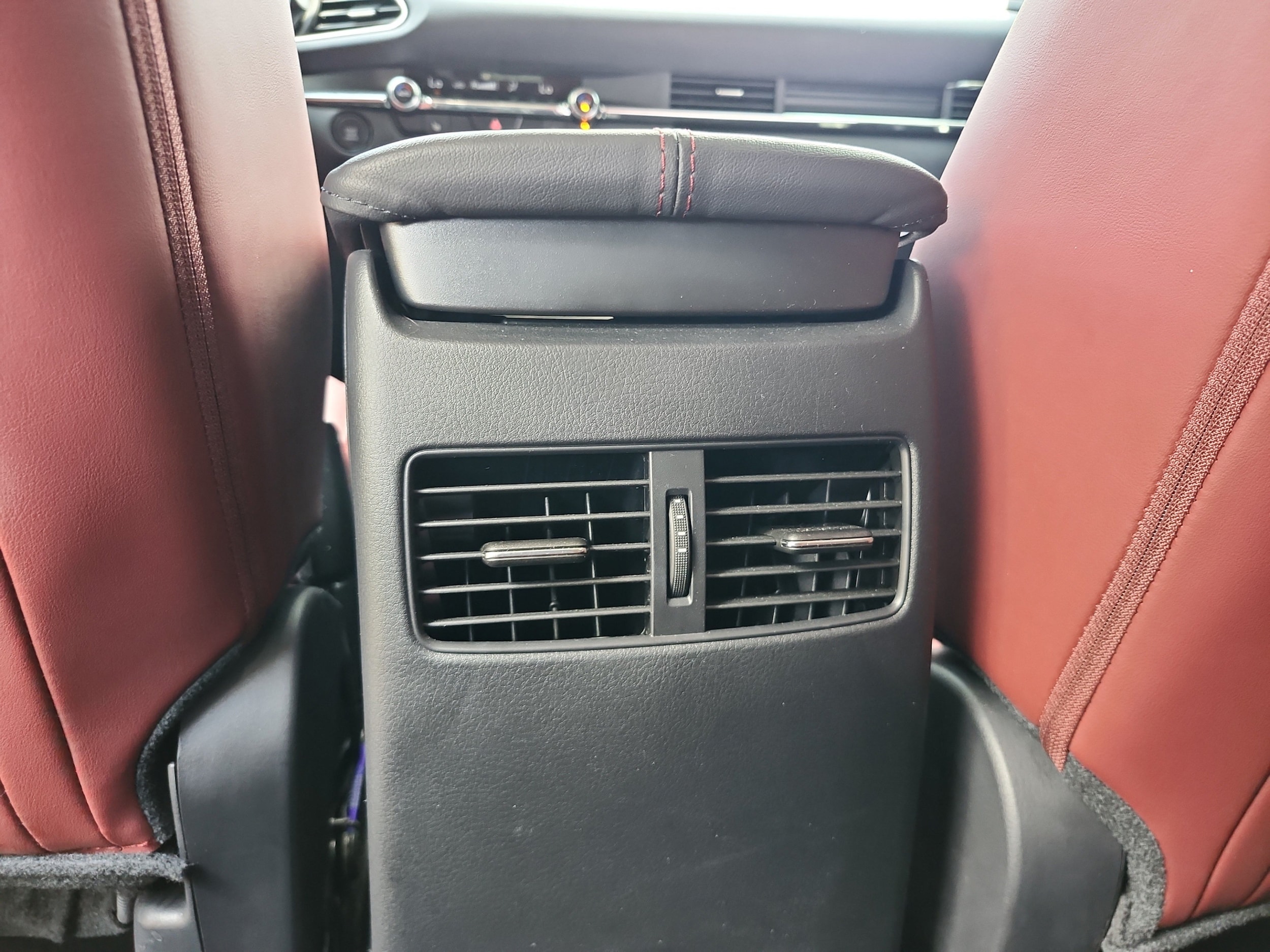 2024 Mazda CX-30 Carbon Edition - Photo 18