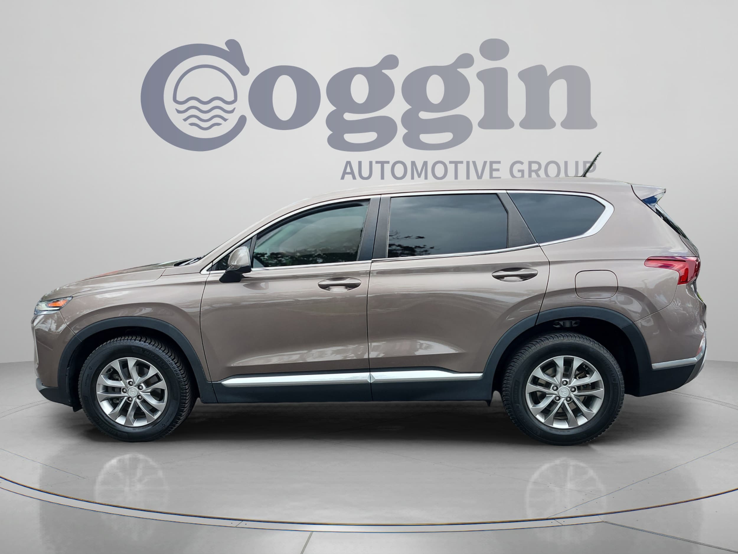 Used 2019 Hyundai Santa Fe SE with VIN 5NMS2CADXKH108716 for sale in DeLand, FL
