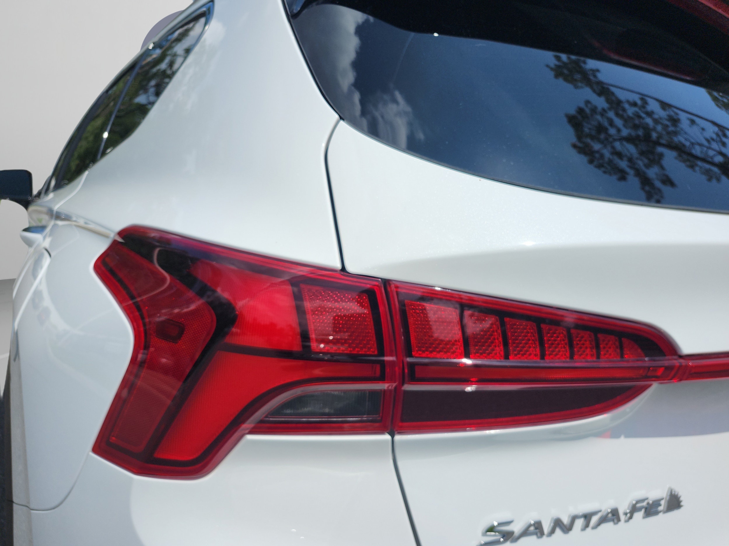 2023 Hyundai Santa Fe Limited - Photo 35