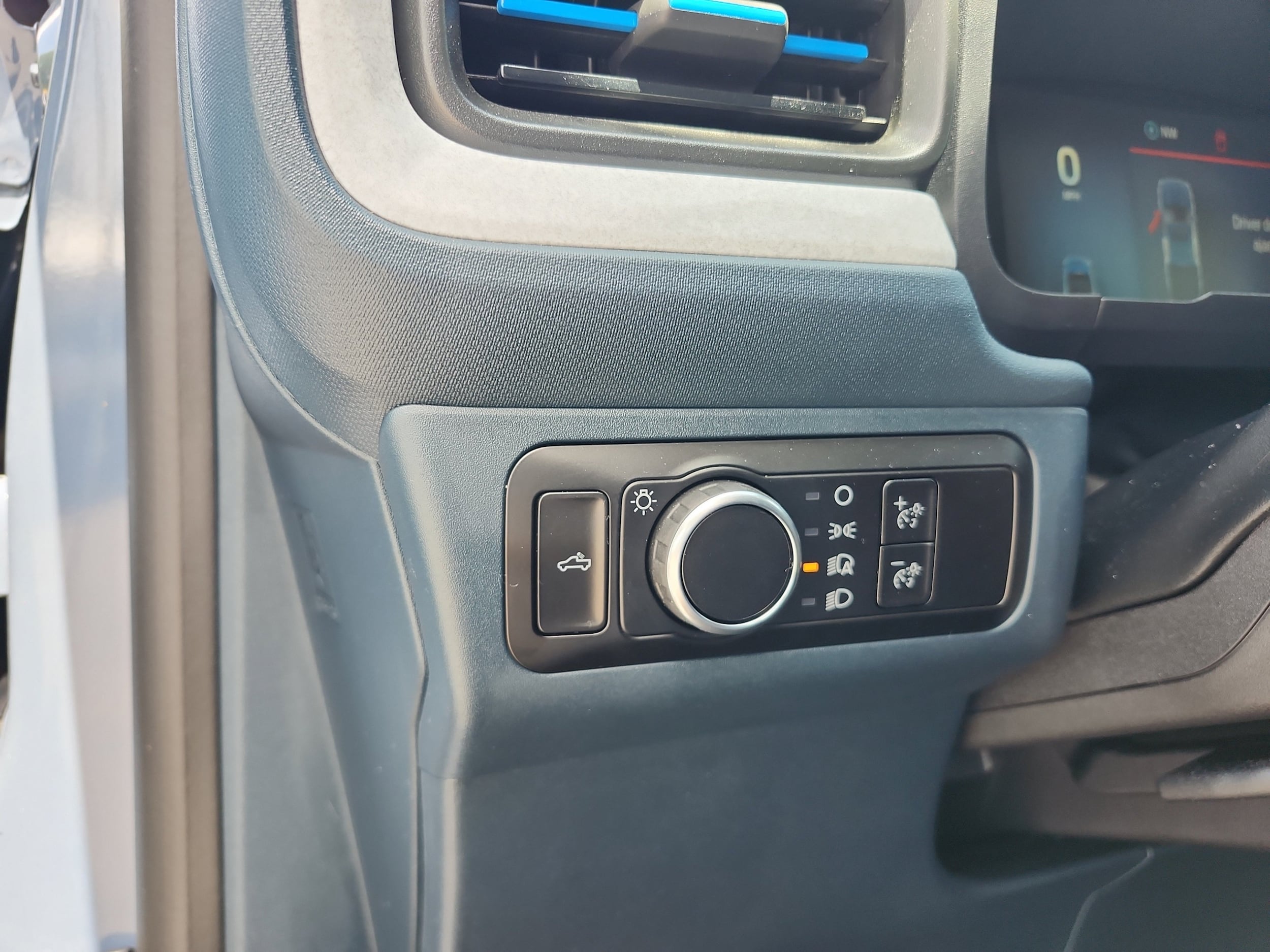 2026 Ford Maverick XLT - Photo 14