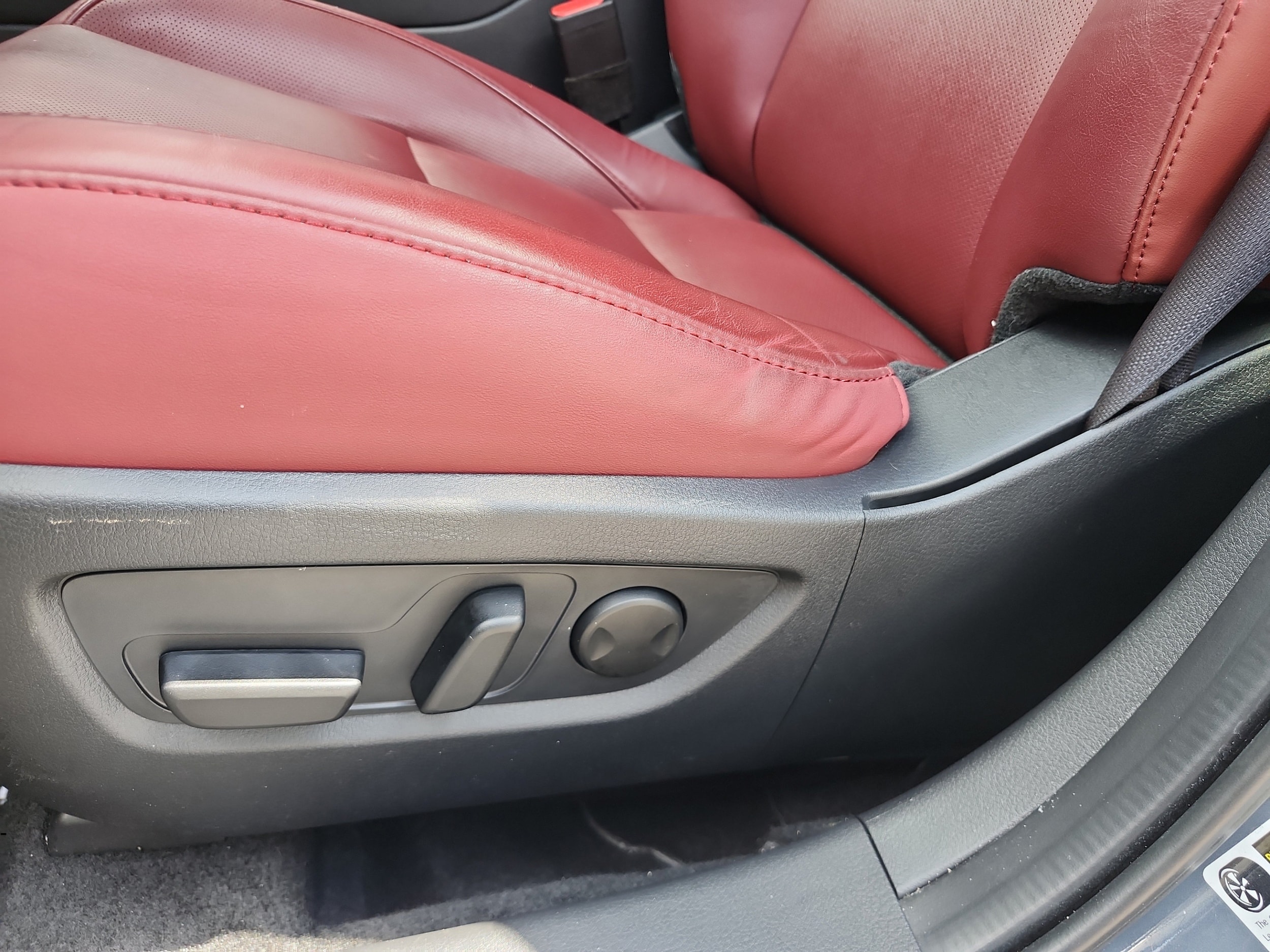 2024 Mazda CX-30 Carbon Edition - Photo 16