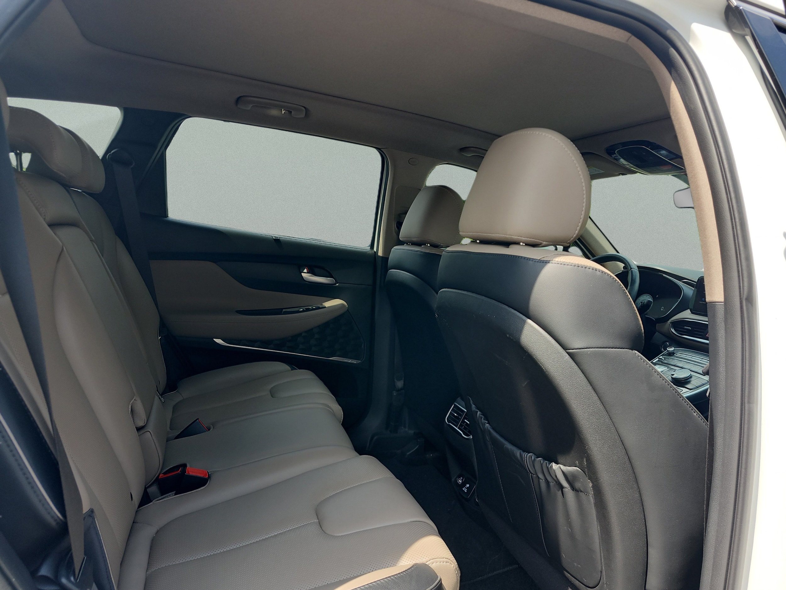 2023 Hyundai Santa Fe Limited - Photo 19
