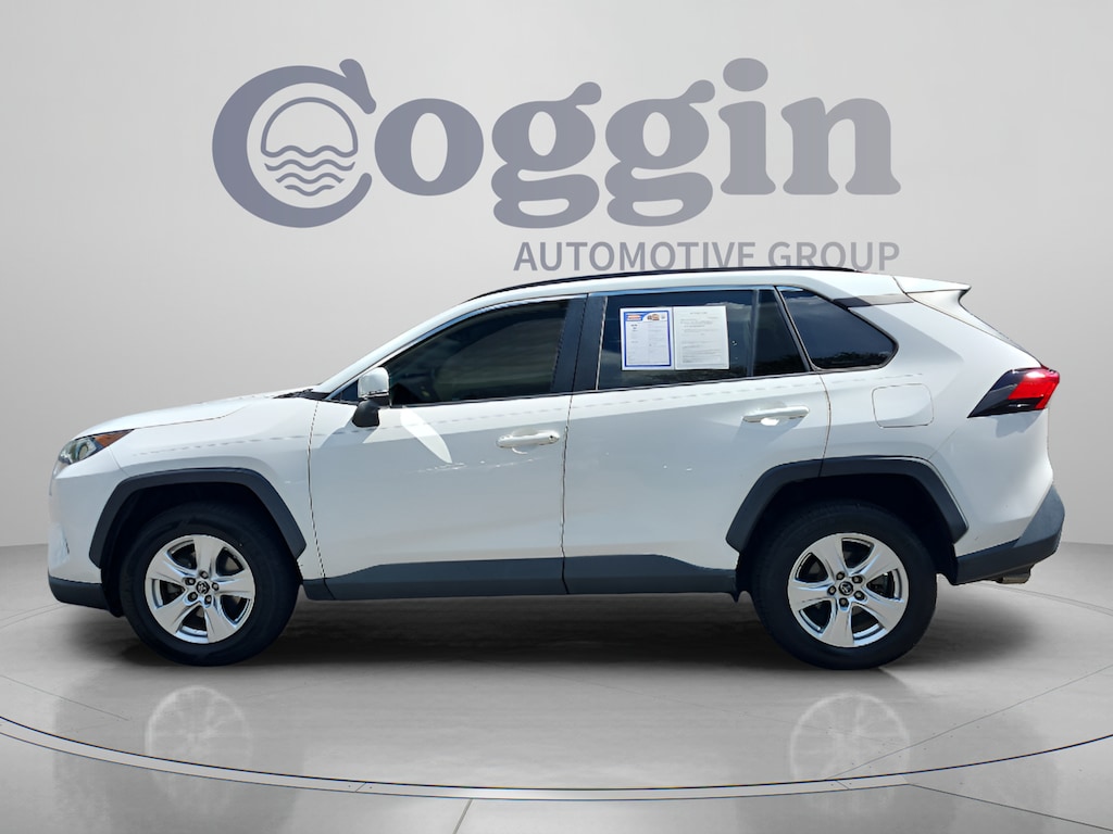 Used 2019 Toyota RAV4 XLE SUV