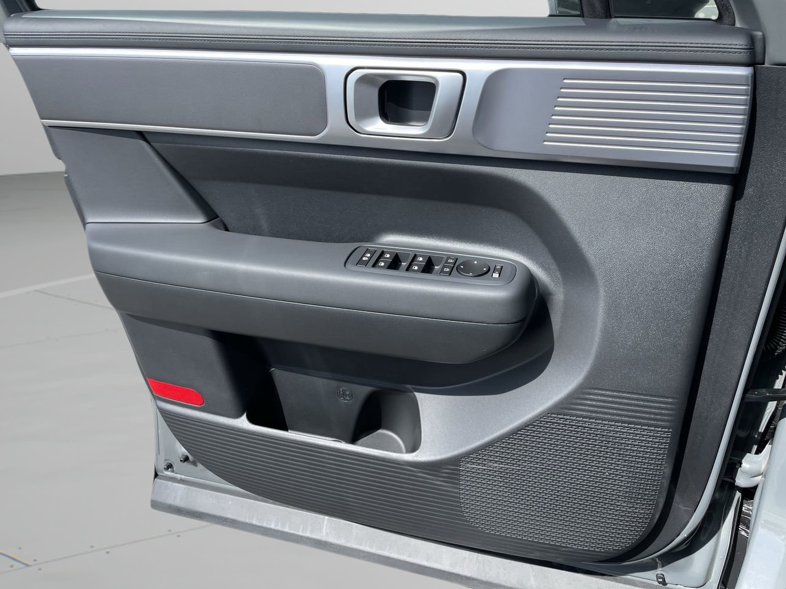 2026 Hyundai Santa Fe SE - Photo 17