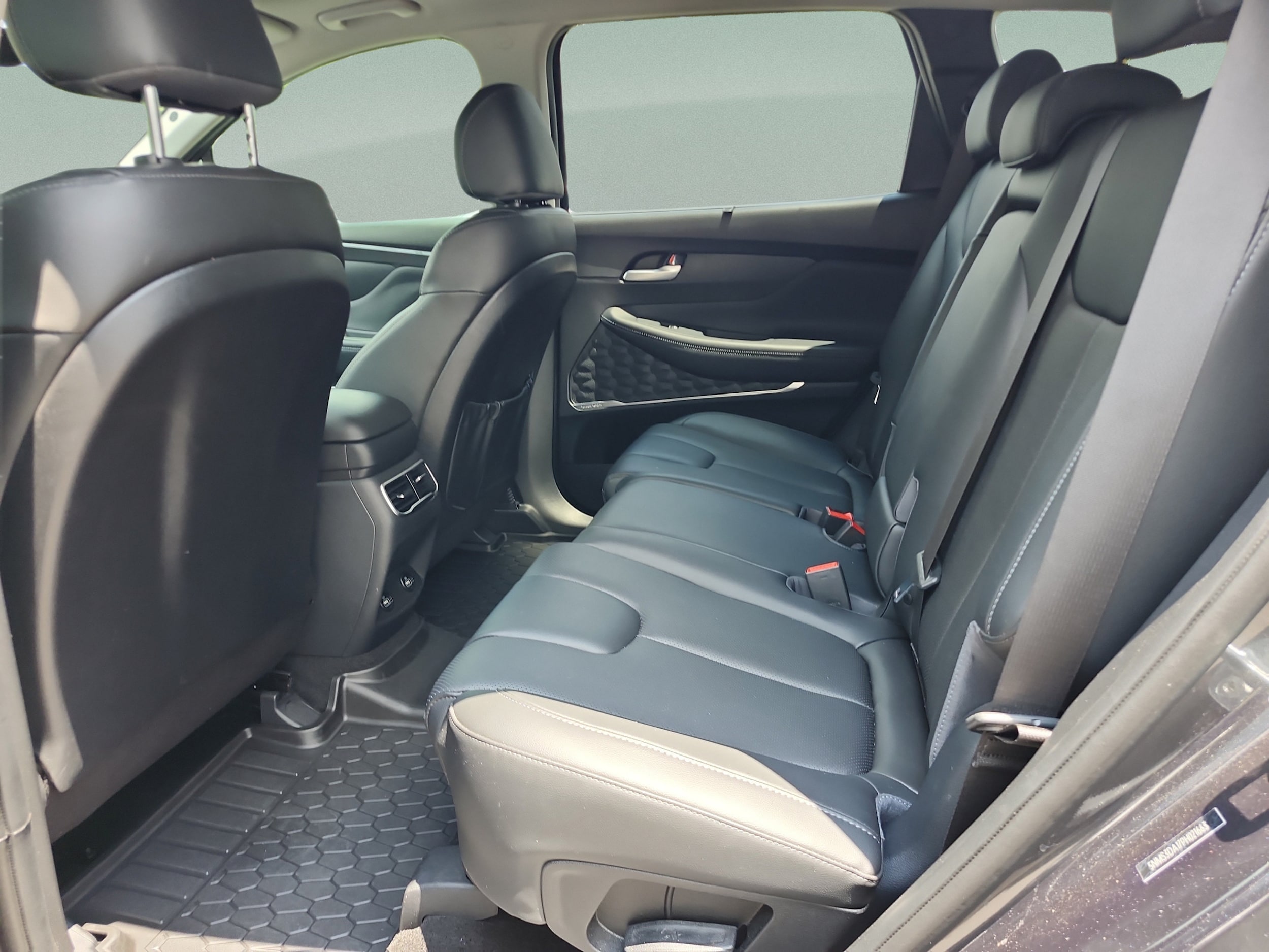 2023 Hyundai Santa Fe SEL Premium HEV - Photo 18