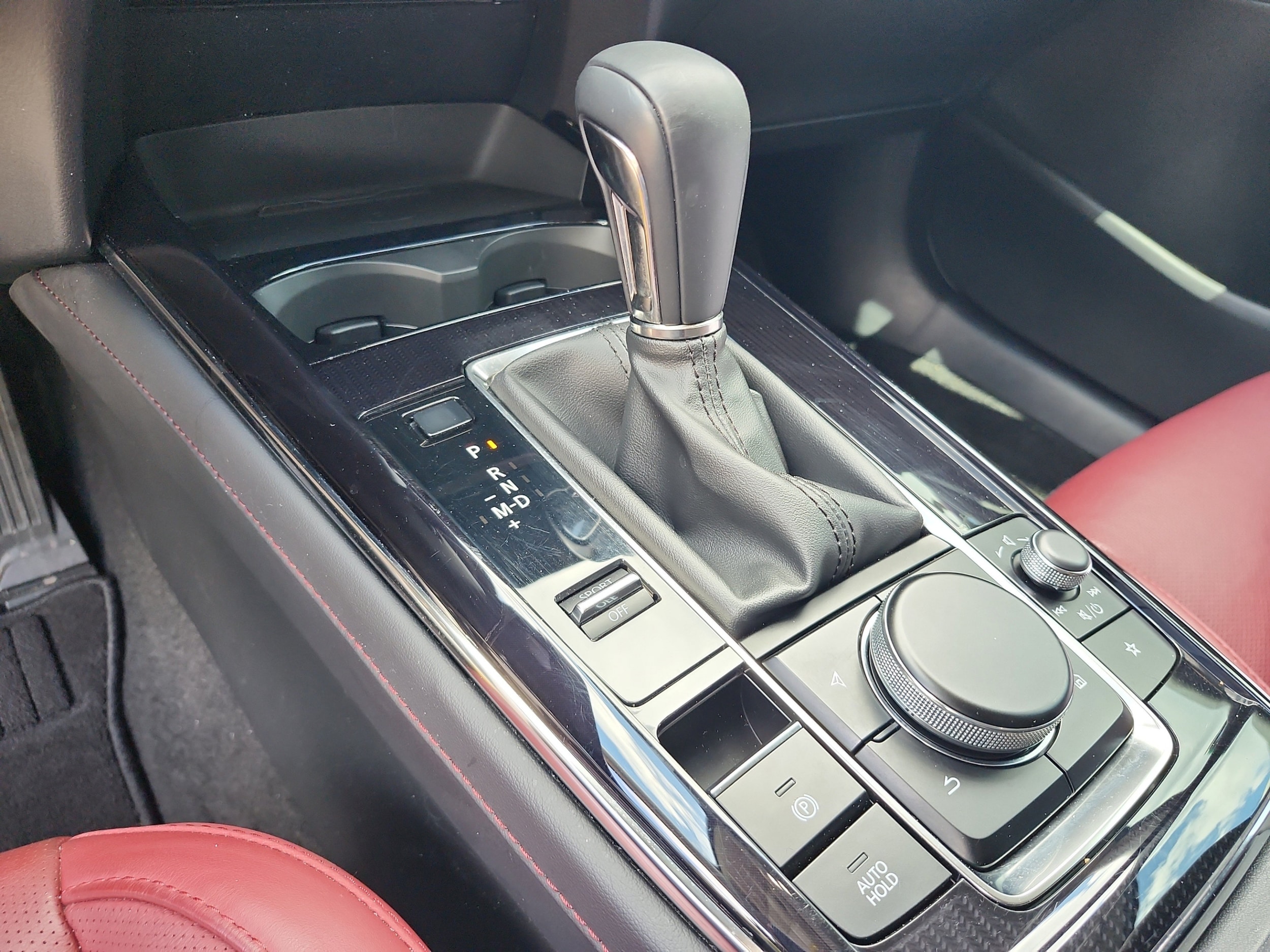 2024 Mazda CX-30 Carbon Edition - Photo 15