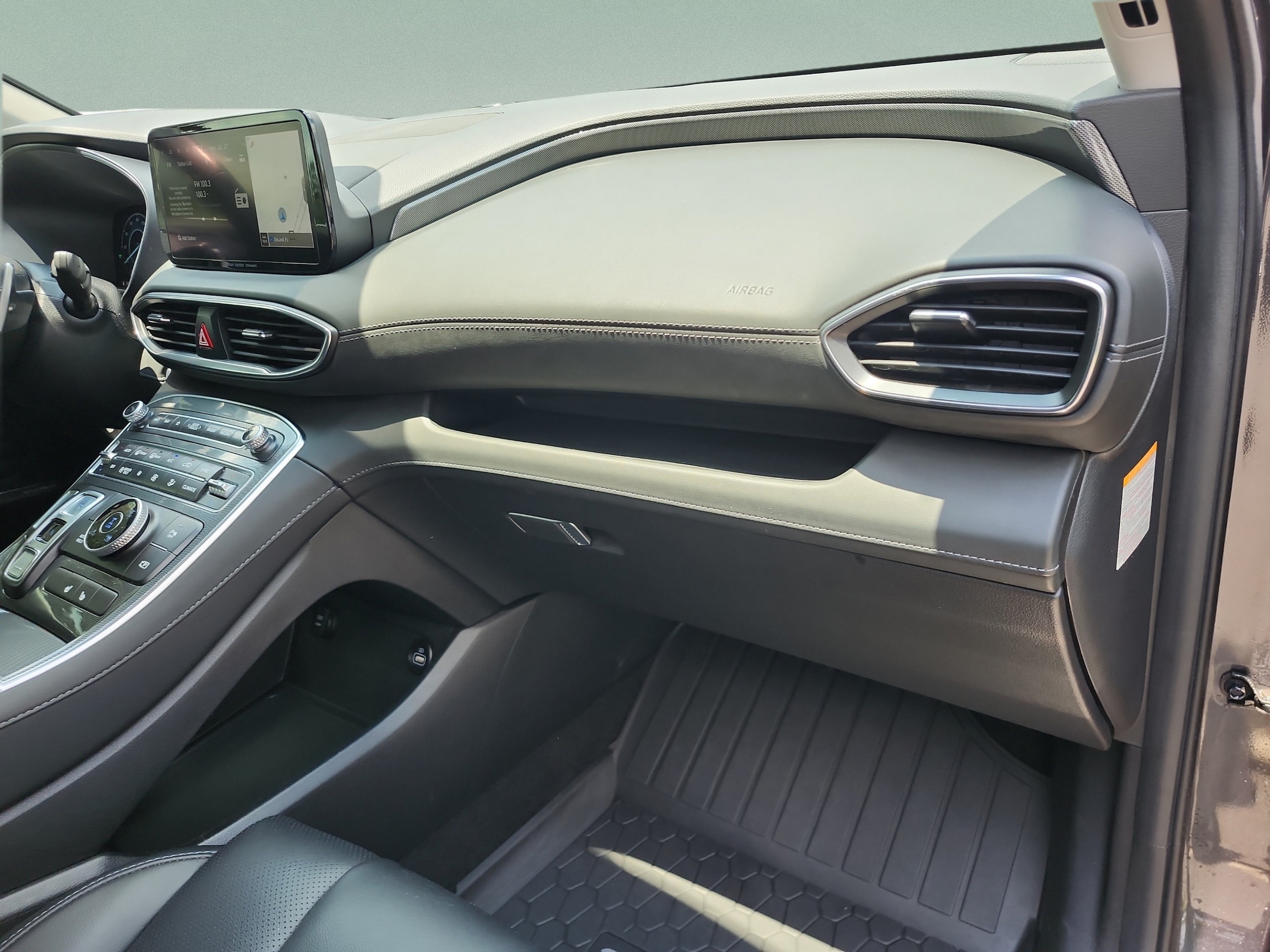 2023 Hyundai Santa Fe SEL Premium HEV - Photo 22