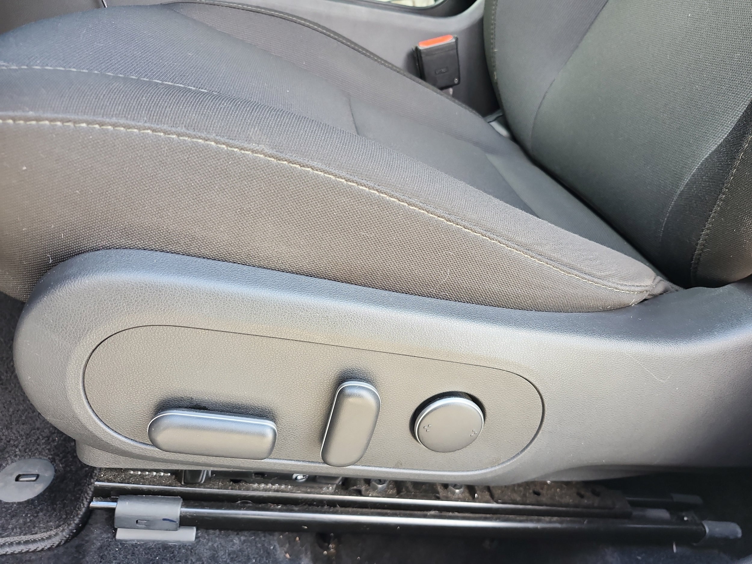 2024 Hyundai Kona SEL - Photo 14