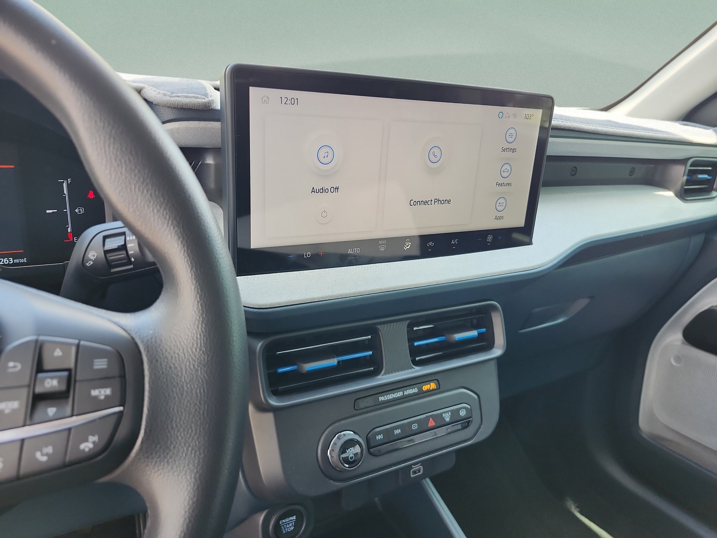2026 Ford Maverick XLT - Photo 13