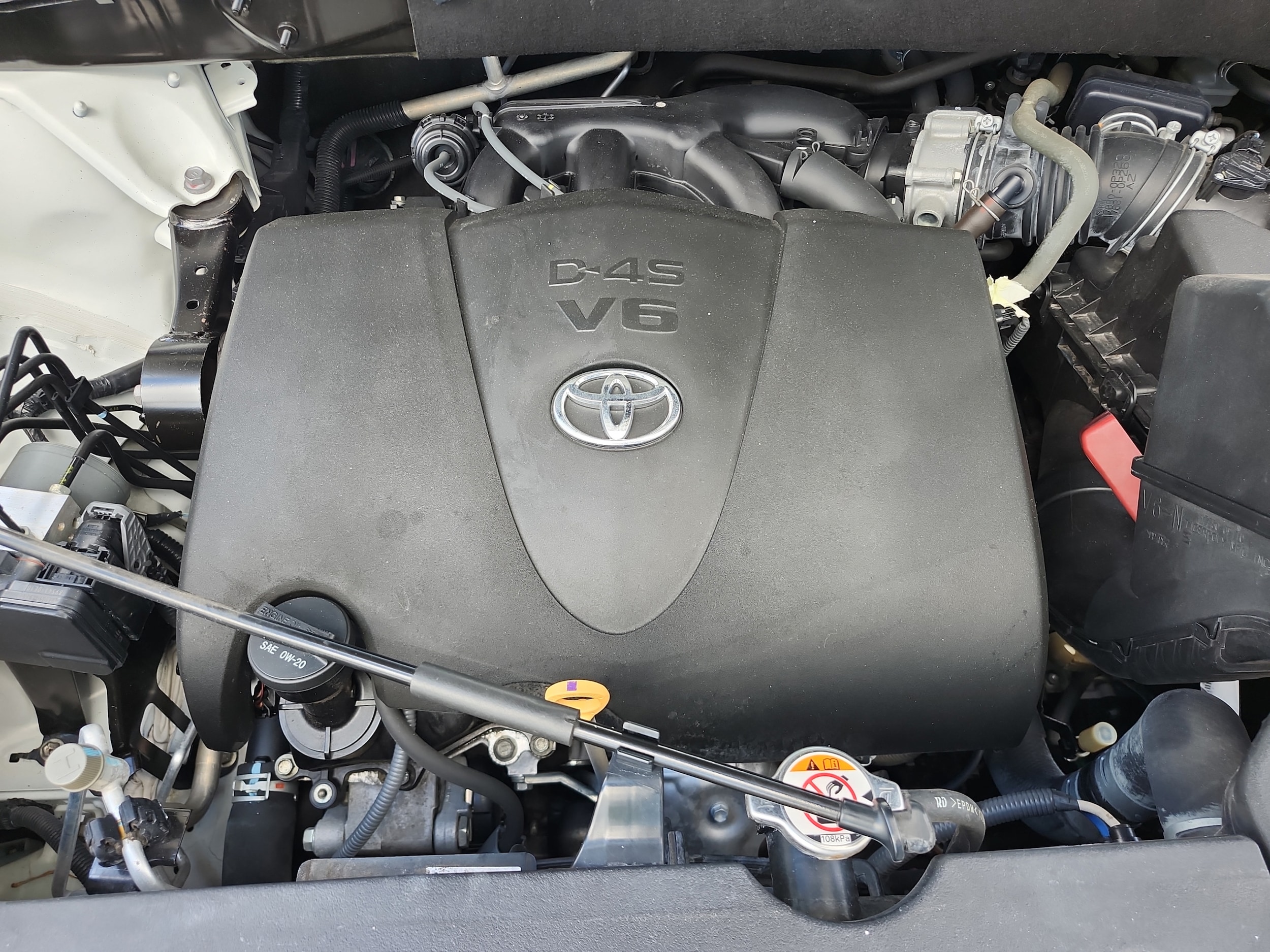 2018 Toyota Highlander LE Plus - Photo 22