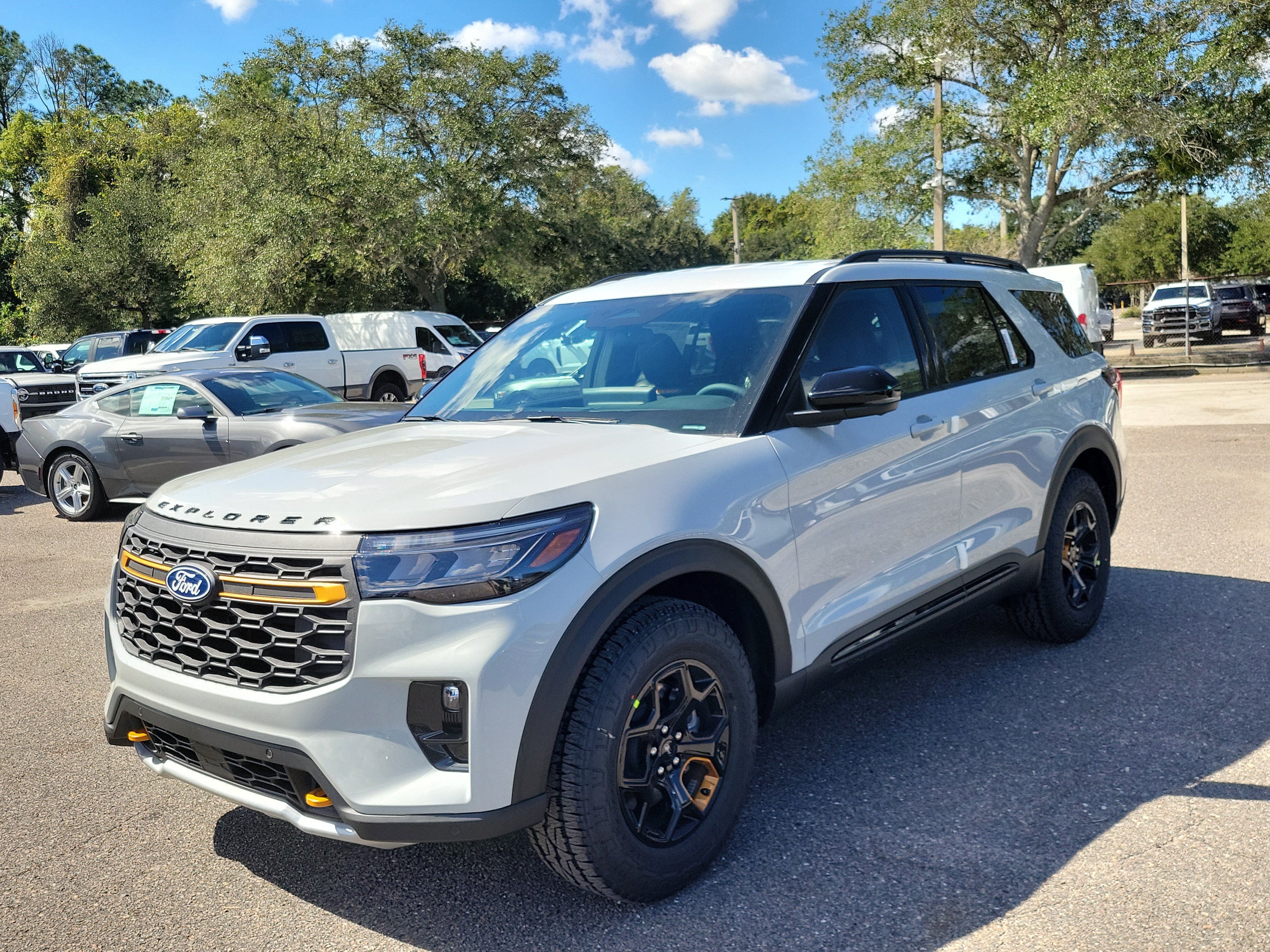  Ford Explorer