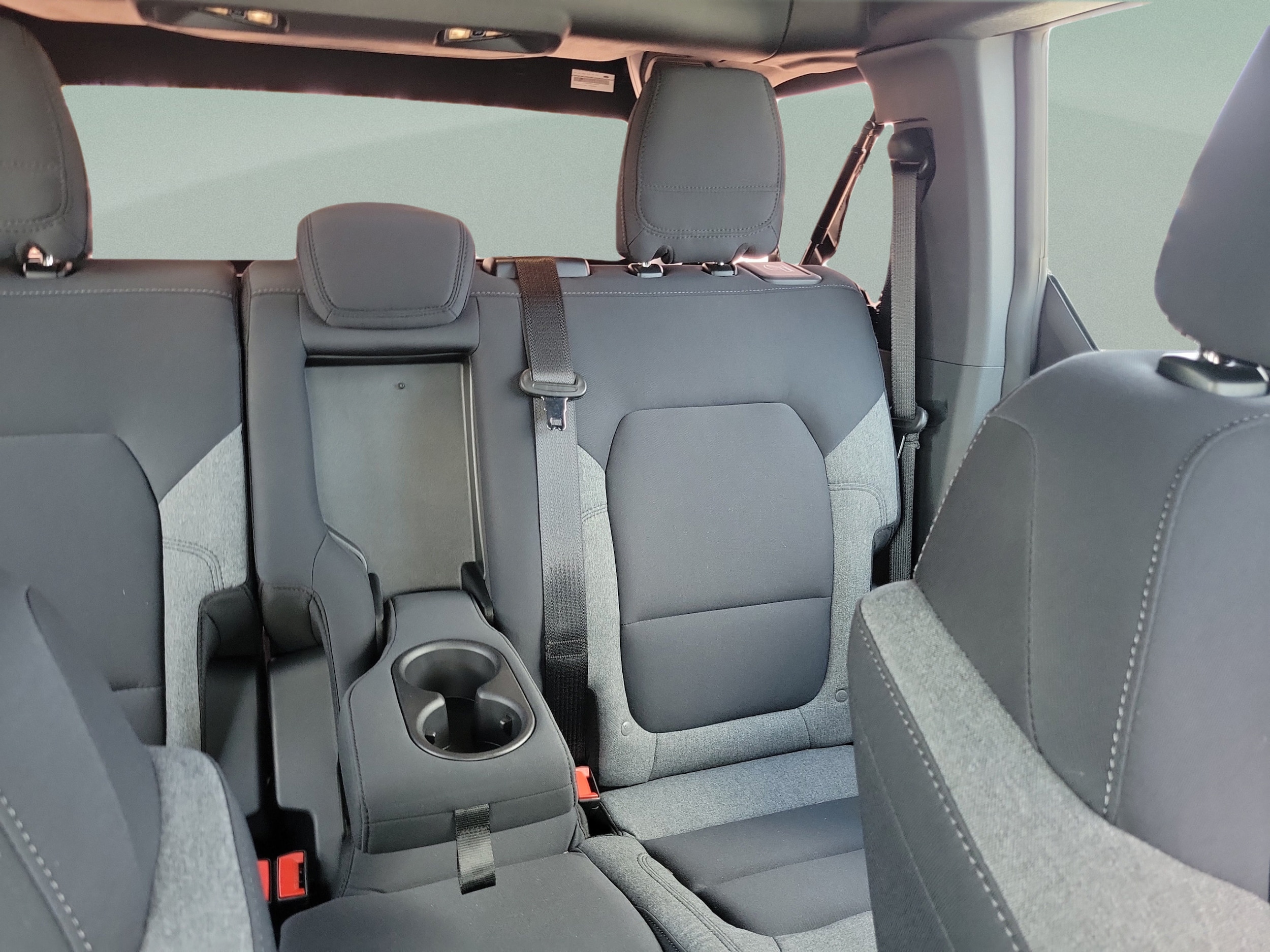 2025 Ford Bronco 4-Door Base - Photo 11