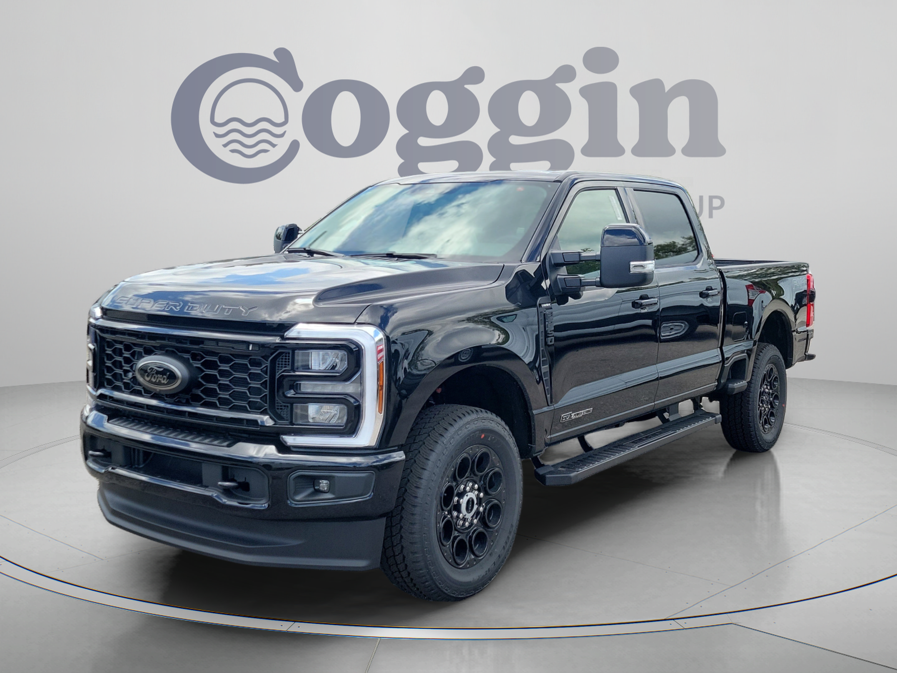 New 2026 Ford F-250 LARIAT Truck Crew Cab