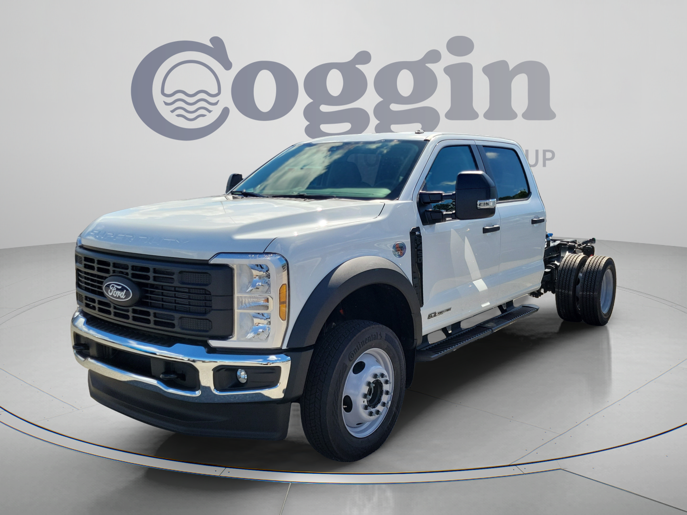 New 2027 Ford F-450 Chassis XL Truck Crew Cab
